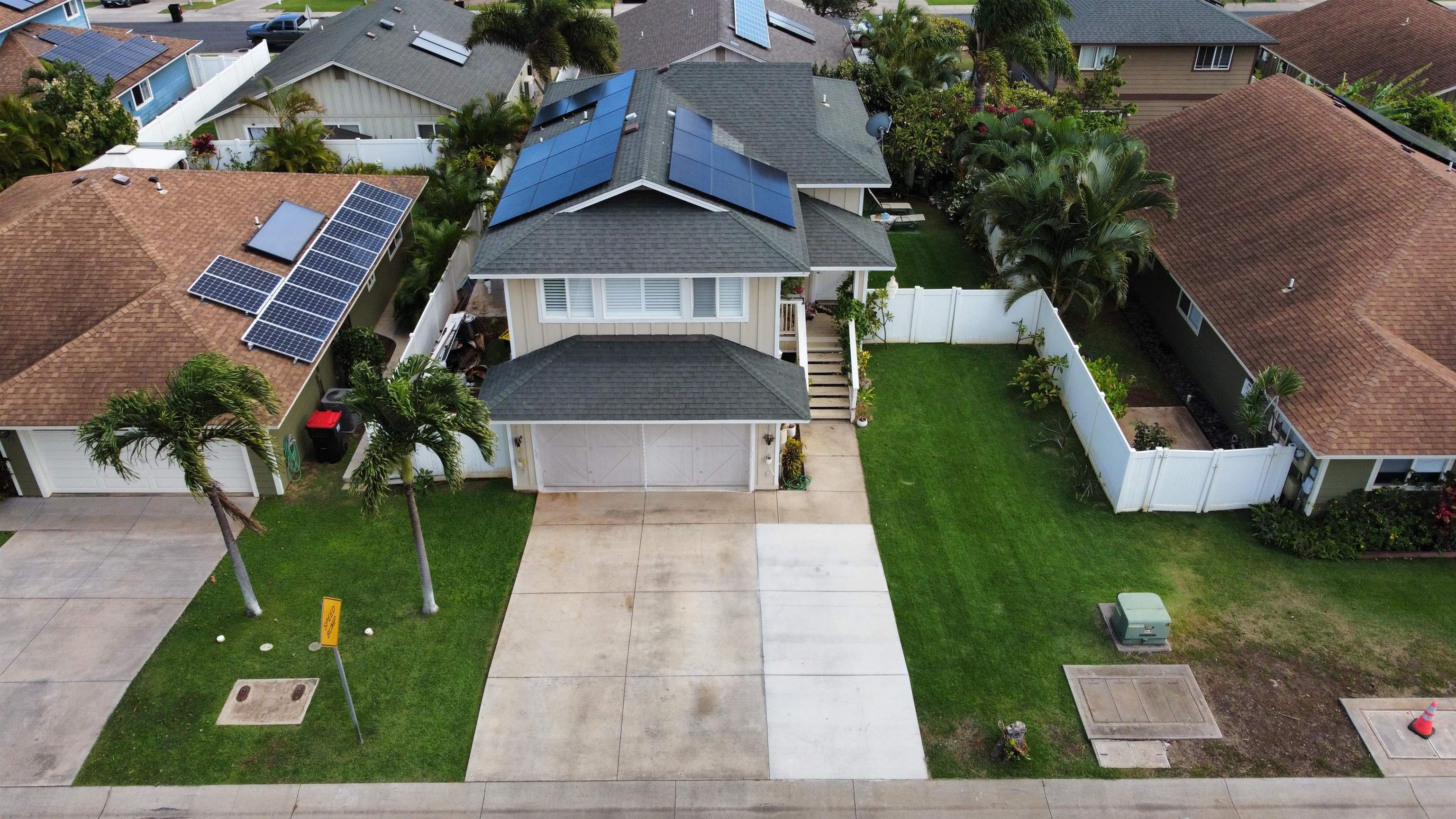 81  Kamahao St Waikapu Gardens, Wailuku home - photo 5 of 43