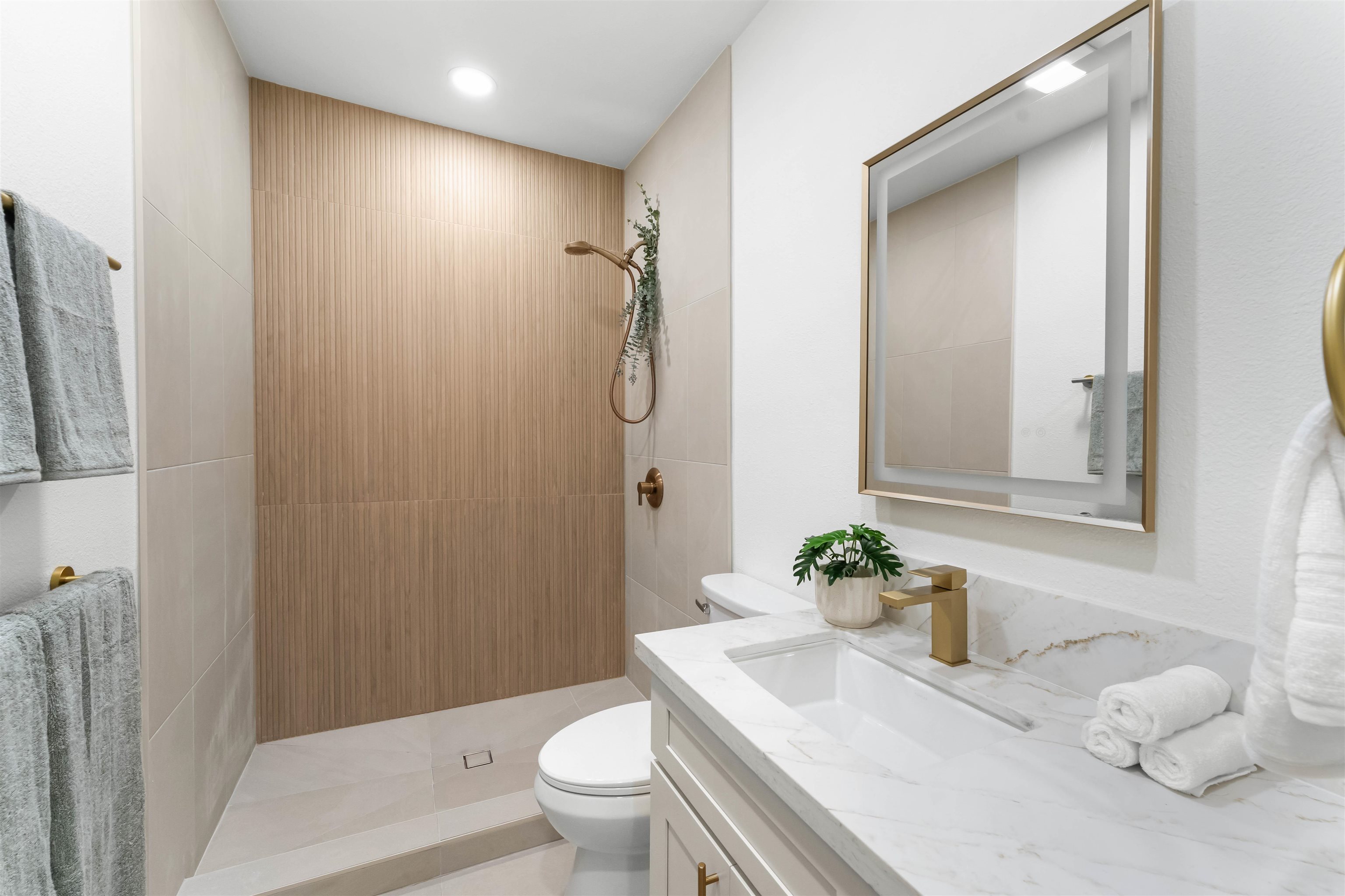 81  Kumano Dr , Pukalani home - photo 38 of 49