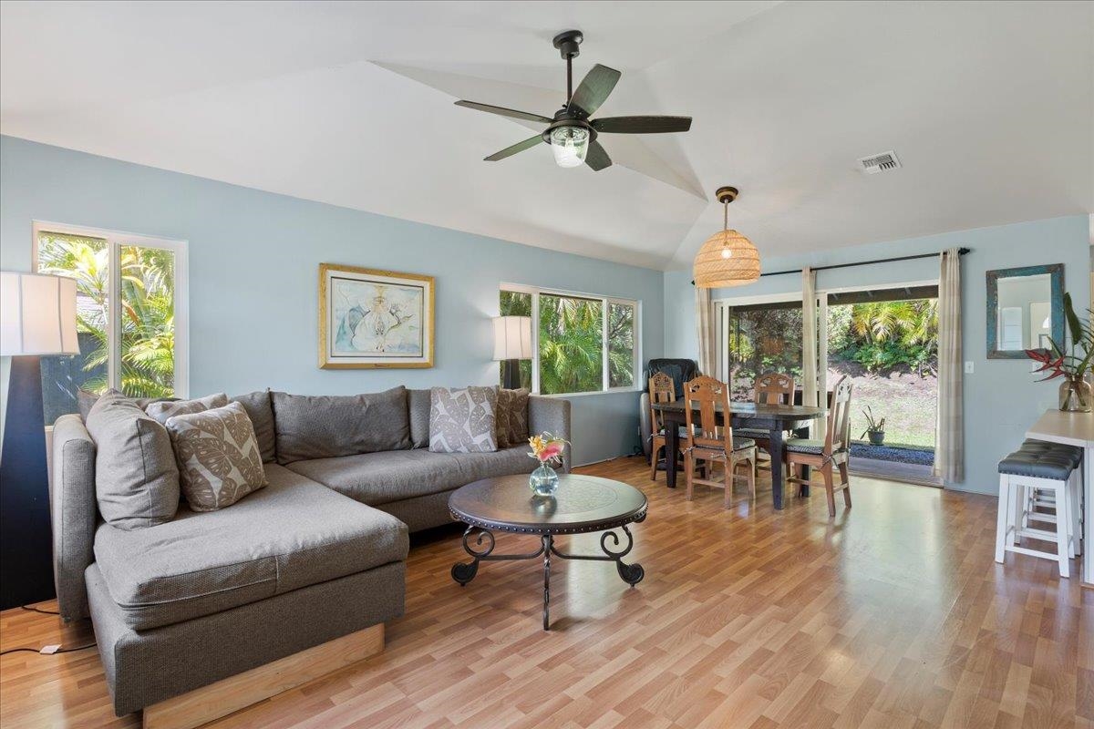 81  Lae St Kuau Bayview, Spreckelsville/Paia/Kuau home - photo 2 of 43