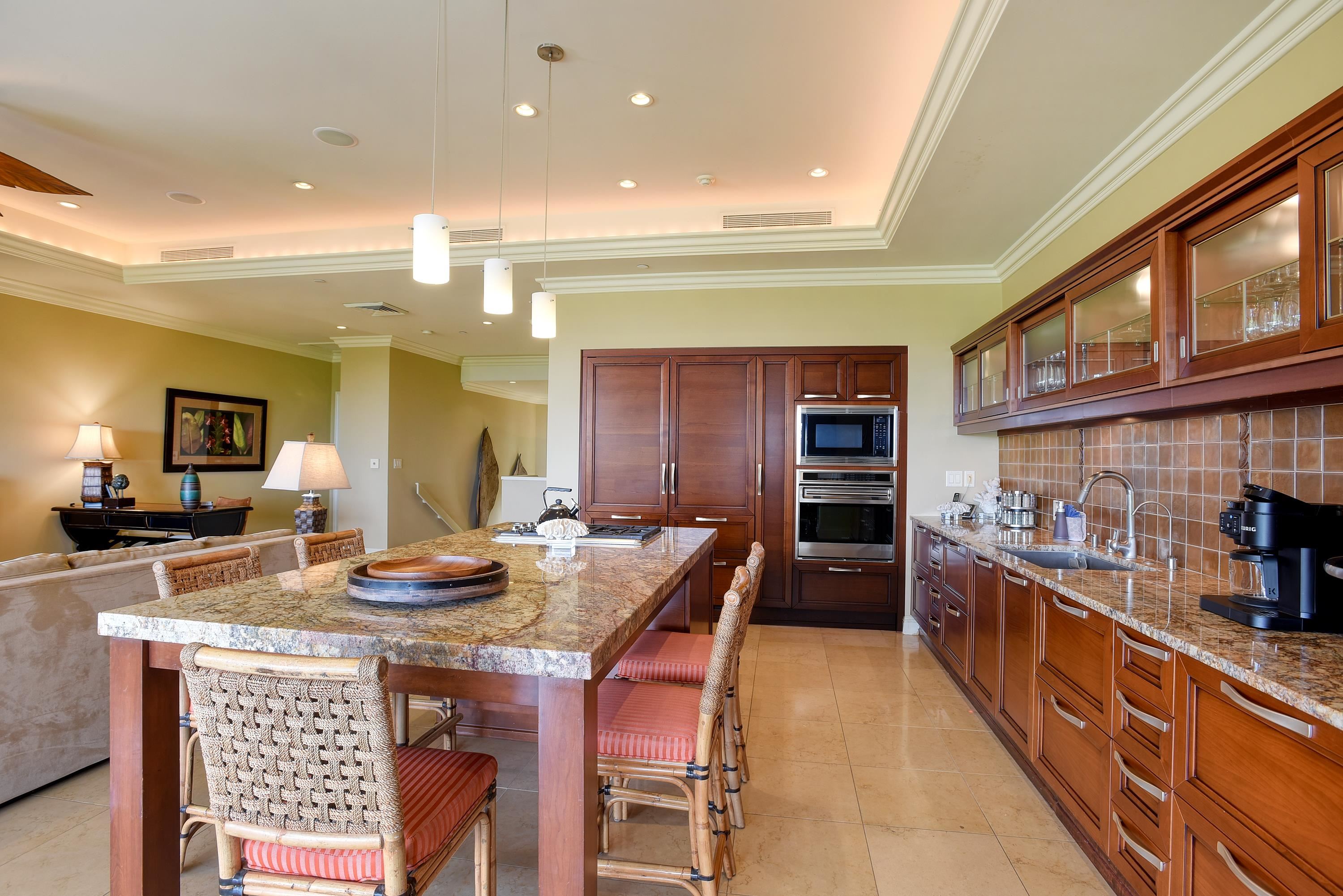 Hoolei condo # Apt H-2, Kihei, Hawaii - photo 6 of 40