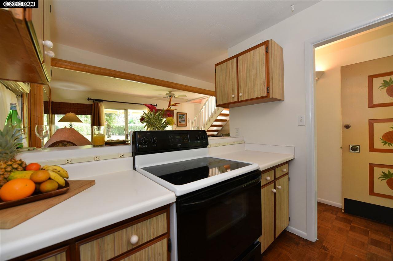 Puamana condo # 8-1, Lahaina, Hawaii - photo 8 of 30