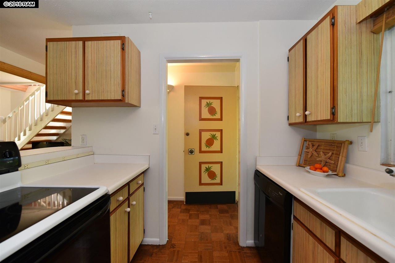 Puamana condo # 8-1, Lahaina, Hawaii - photo 9 of 30