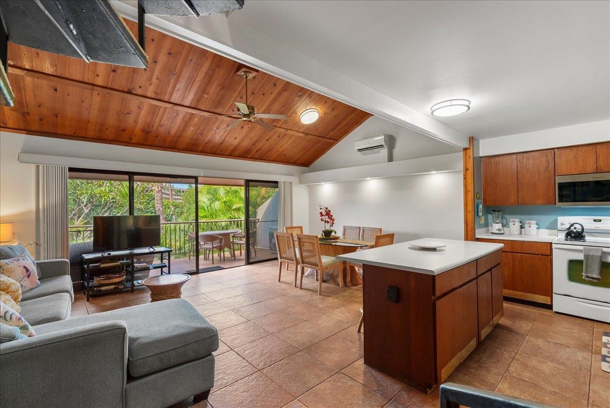 Koa Resort condo # 3 i, Kihei, Hawaii - photo 15 of 45