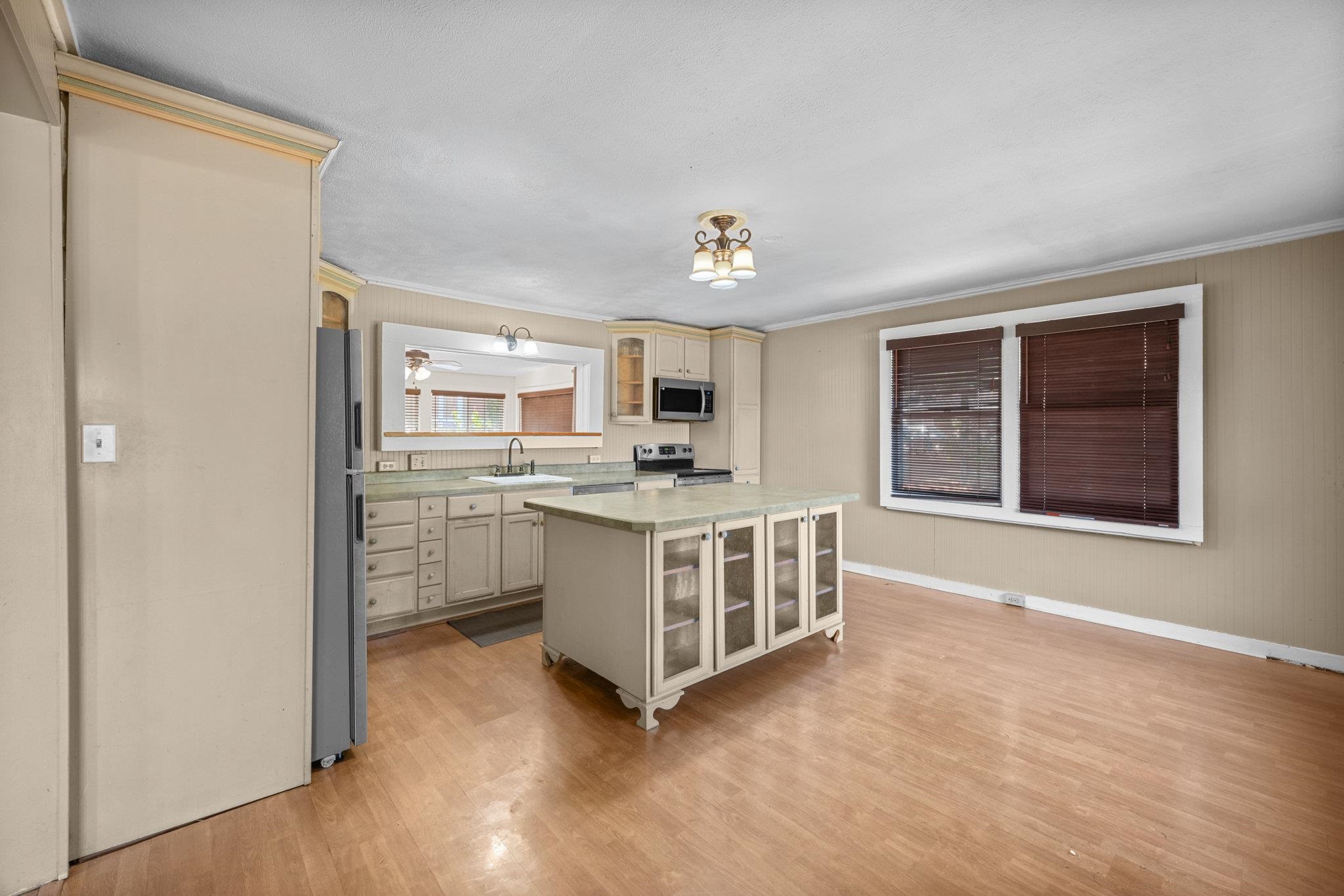 815  Kuulei St , Haiku home - photo 4 of 44