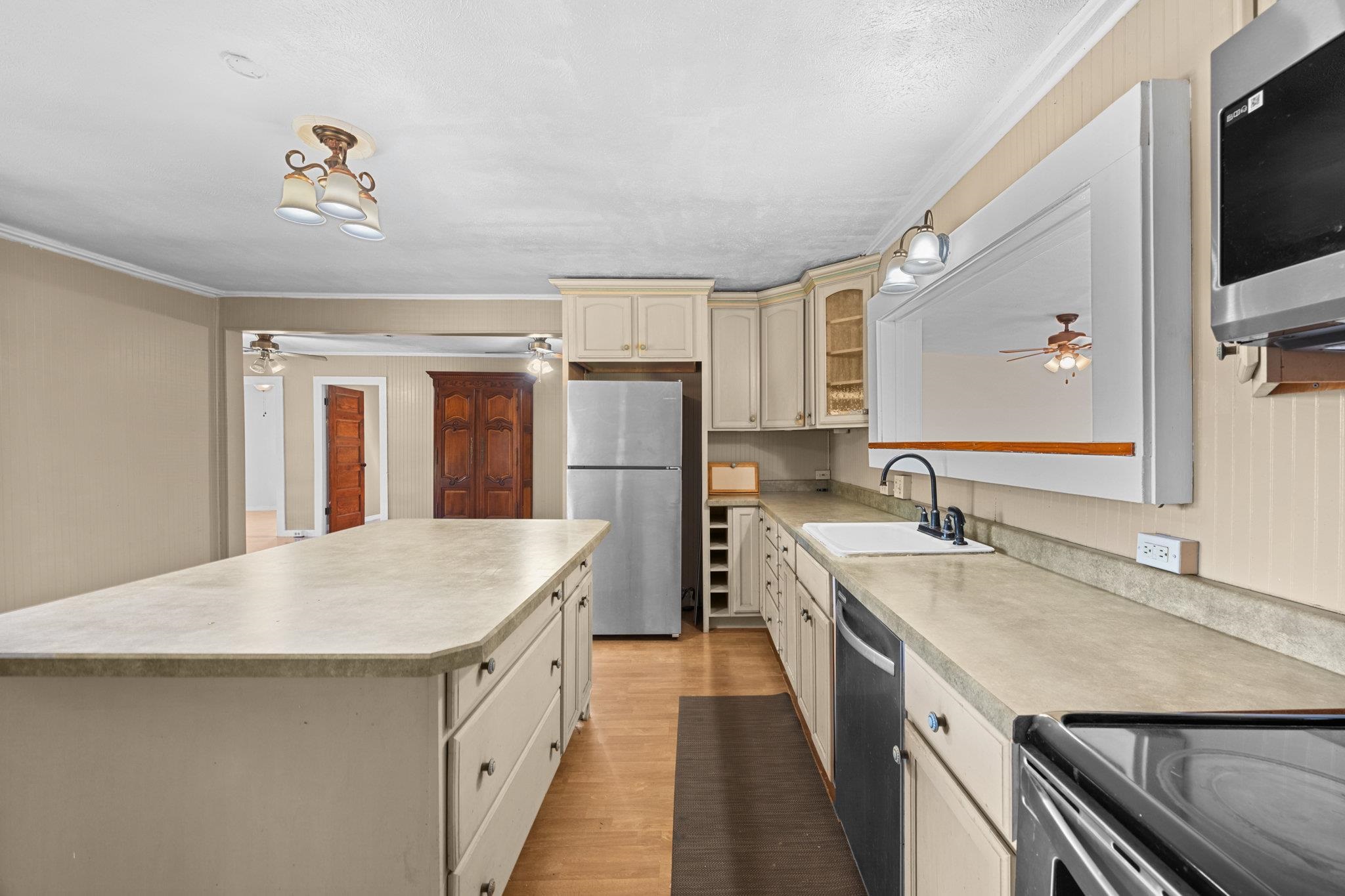 815  Kuulei St , Haiku home - photo 6 of 44