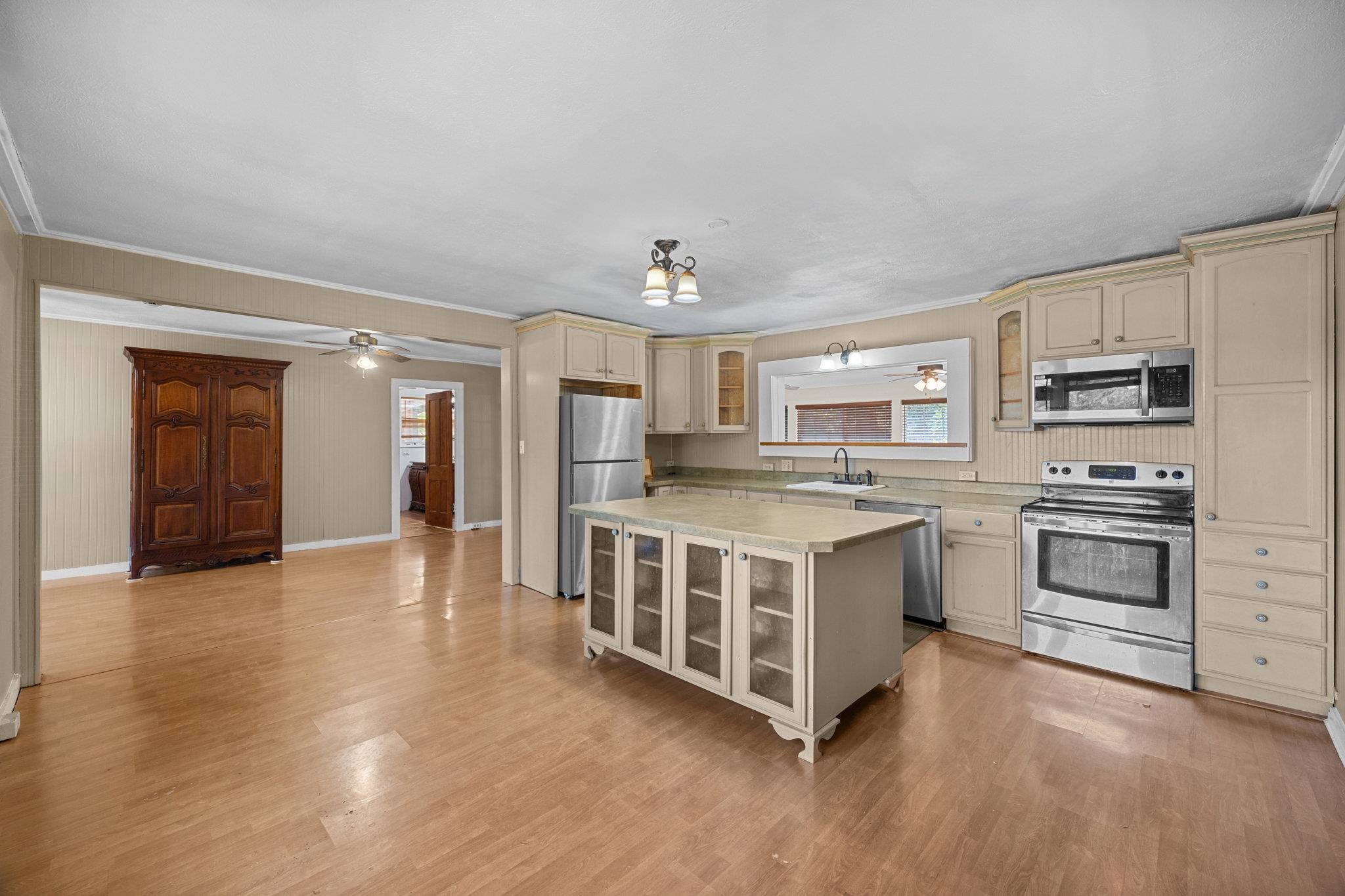 815  Kuulei St , Haiku home - photo 2 of 26