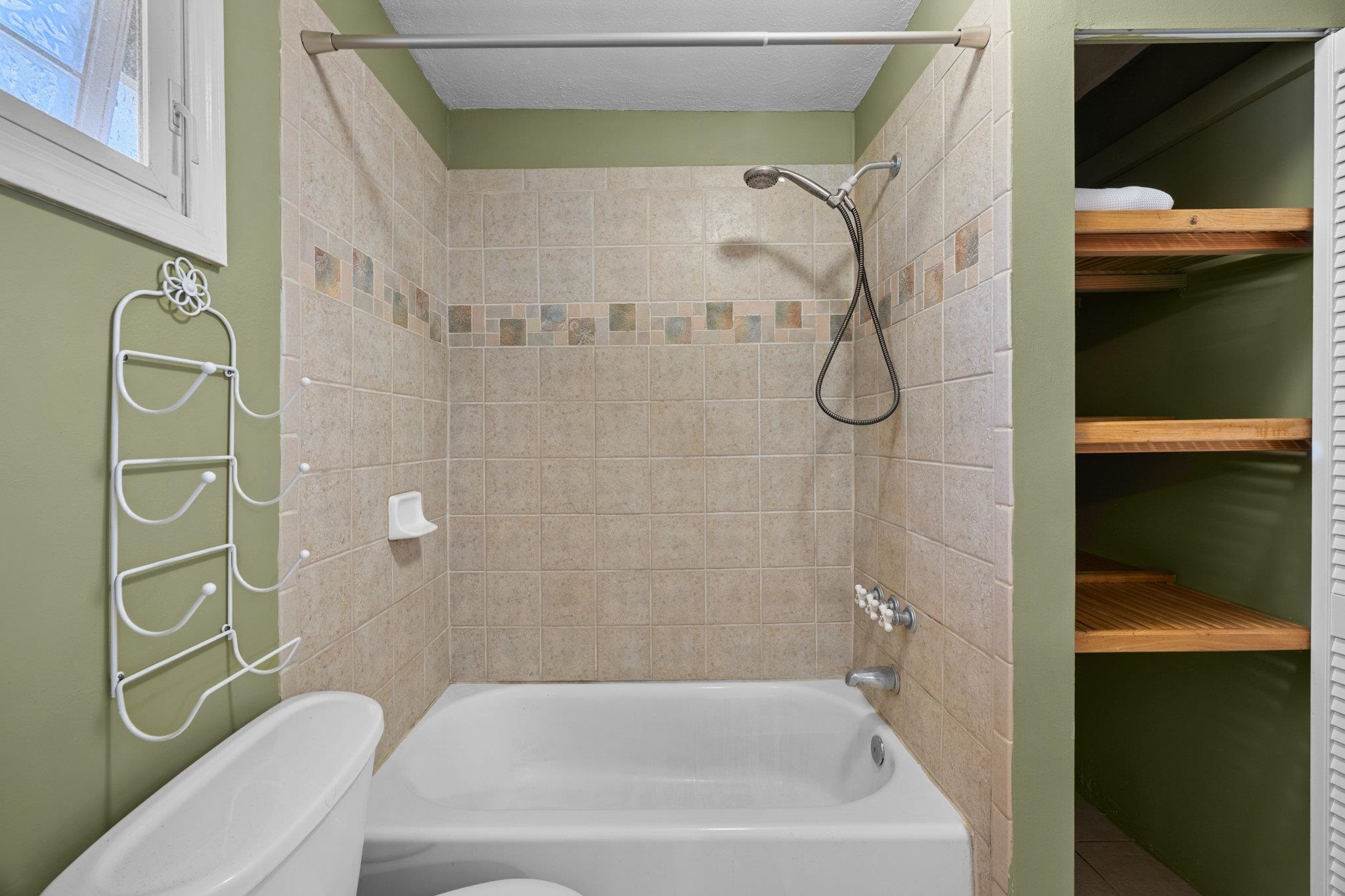 815  Kuulei St , Haiku home - photo 14 of 26