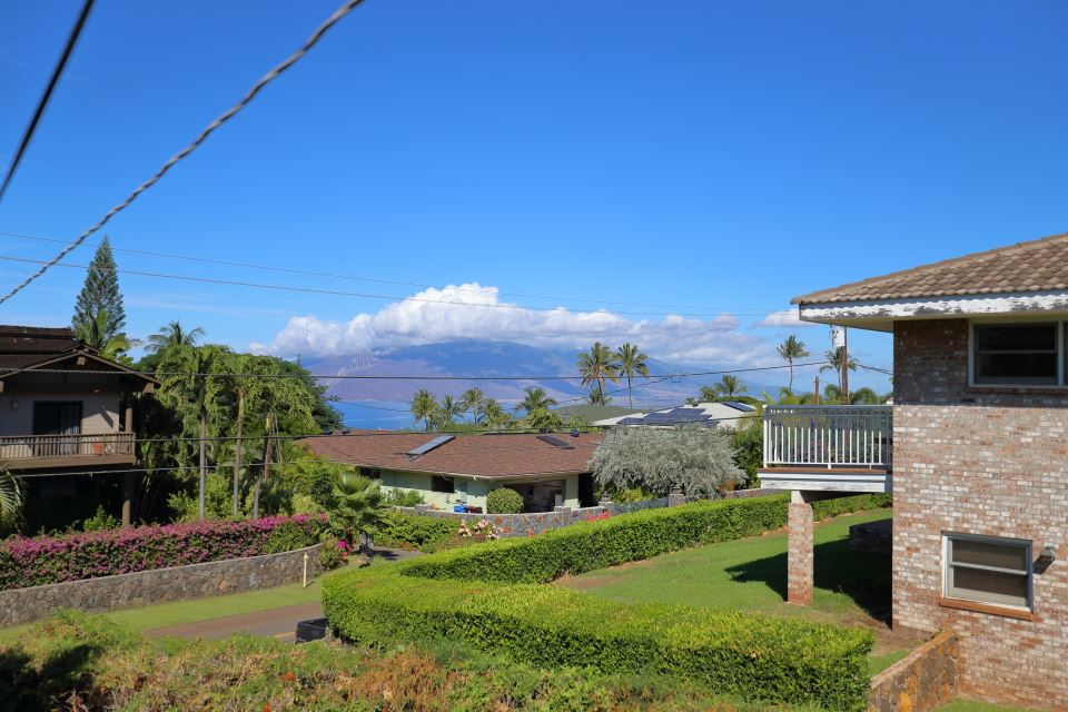818  Kumulani Dr Maui Meadows, Maui Meadows home - photo 4 of 30