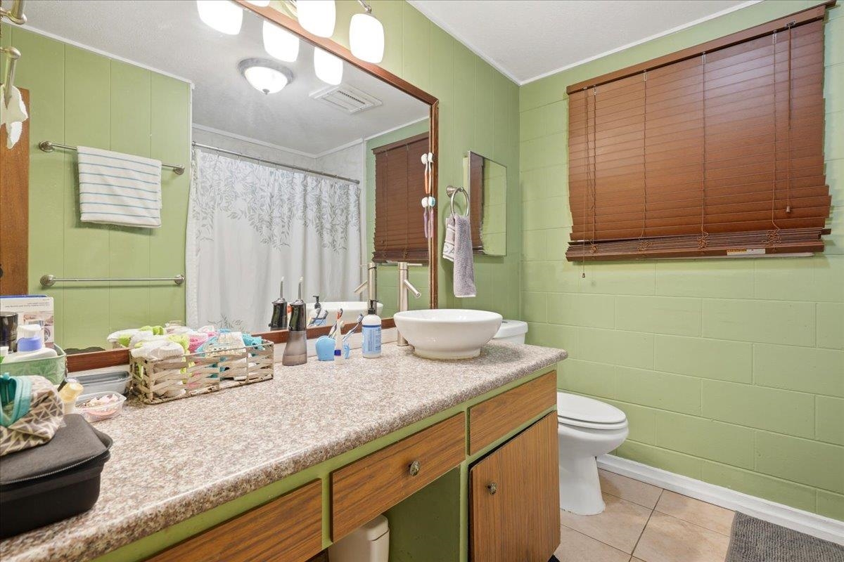 824  Hopoe St Lahainaluna, Lahaina home - photo 19 of 46