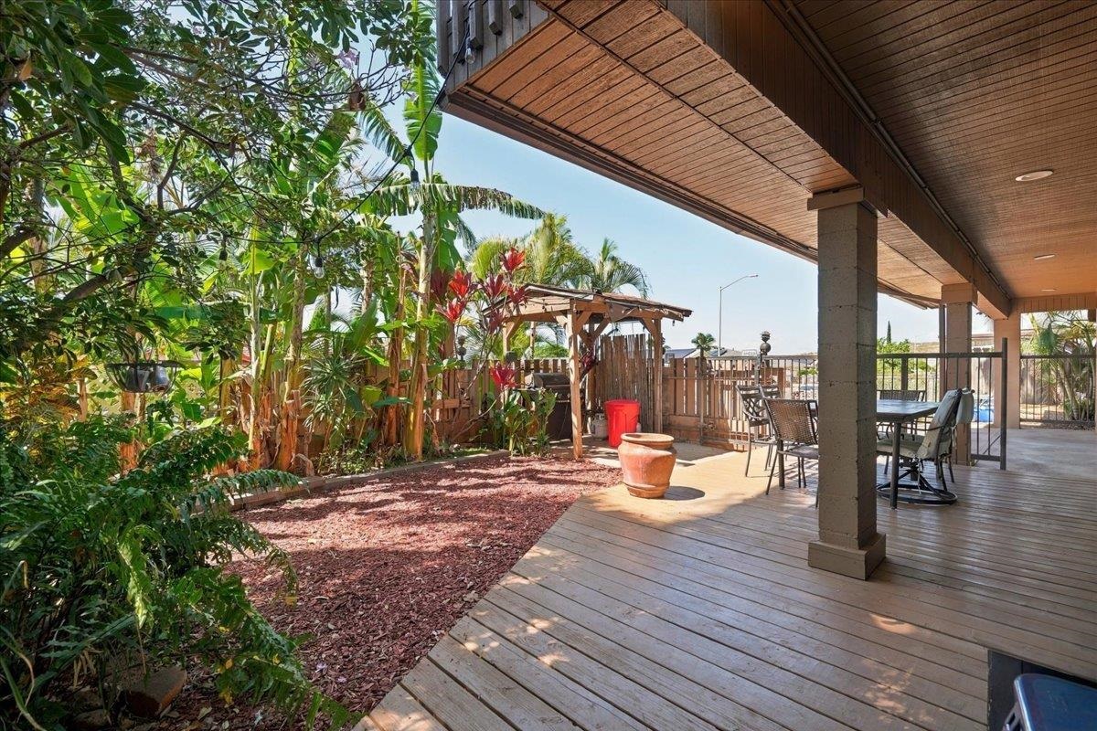 824  Hopoe St Lahainaluna, Lahaina home - photo 21 of 46