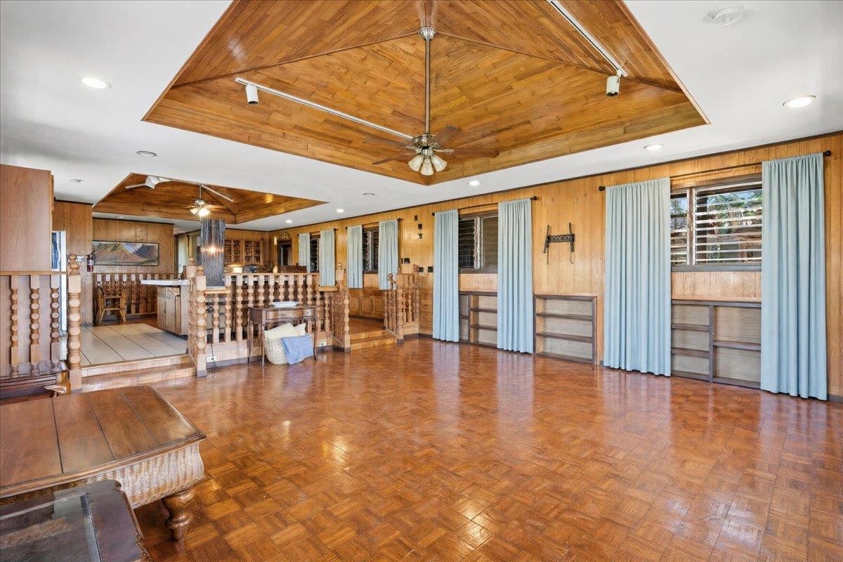 824  Hopoe St Lahainaluna, Lahaina home - photo 4 of 46