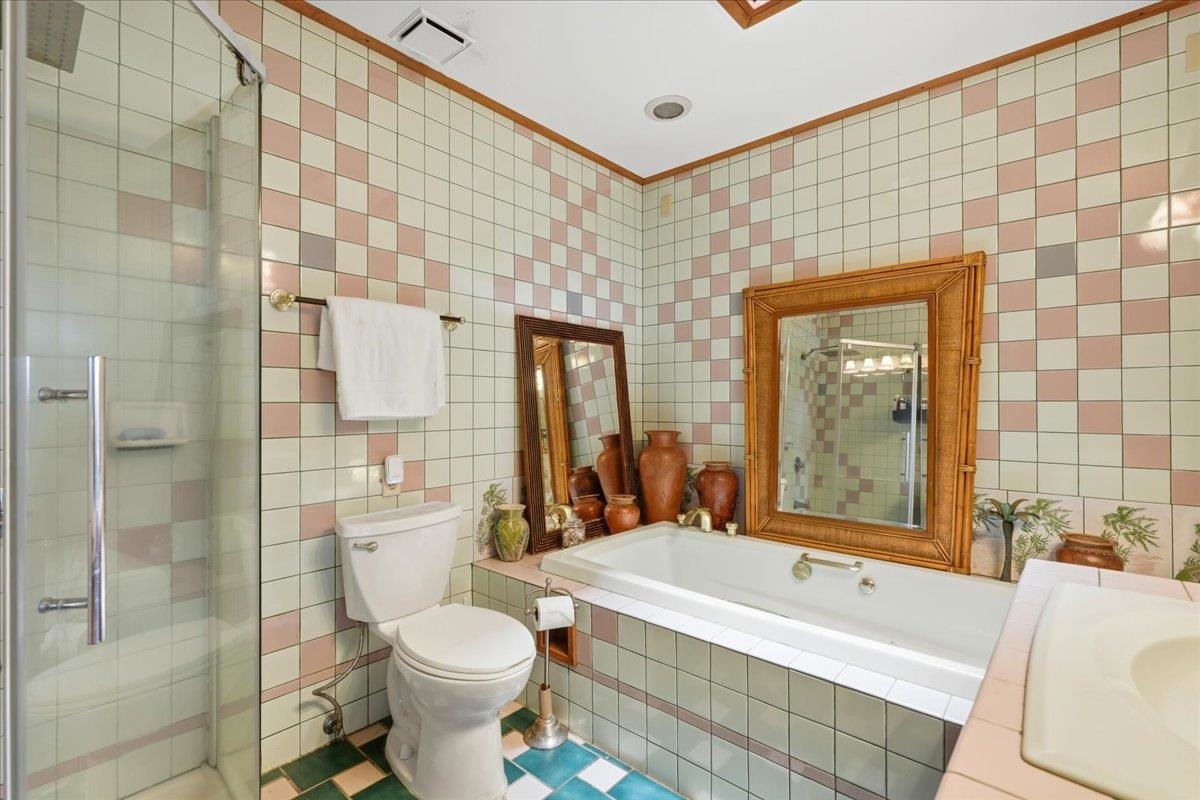 824  Hopoe St Lahainaluna, Lahaina home - photo 35 of 46