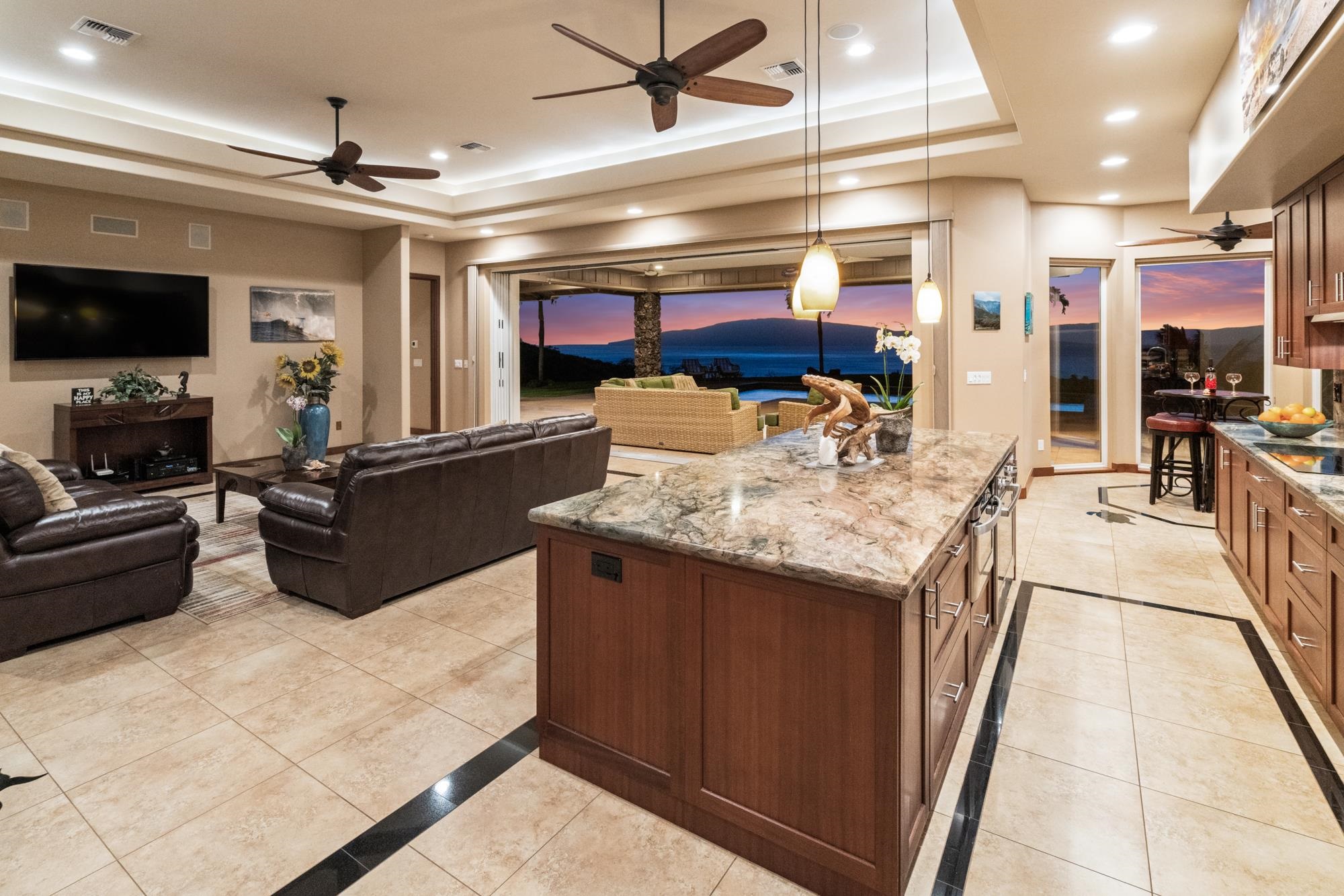 83  Lau Niu Way , Lahaina home - photo 15 of 50