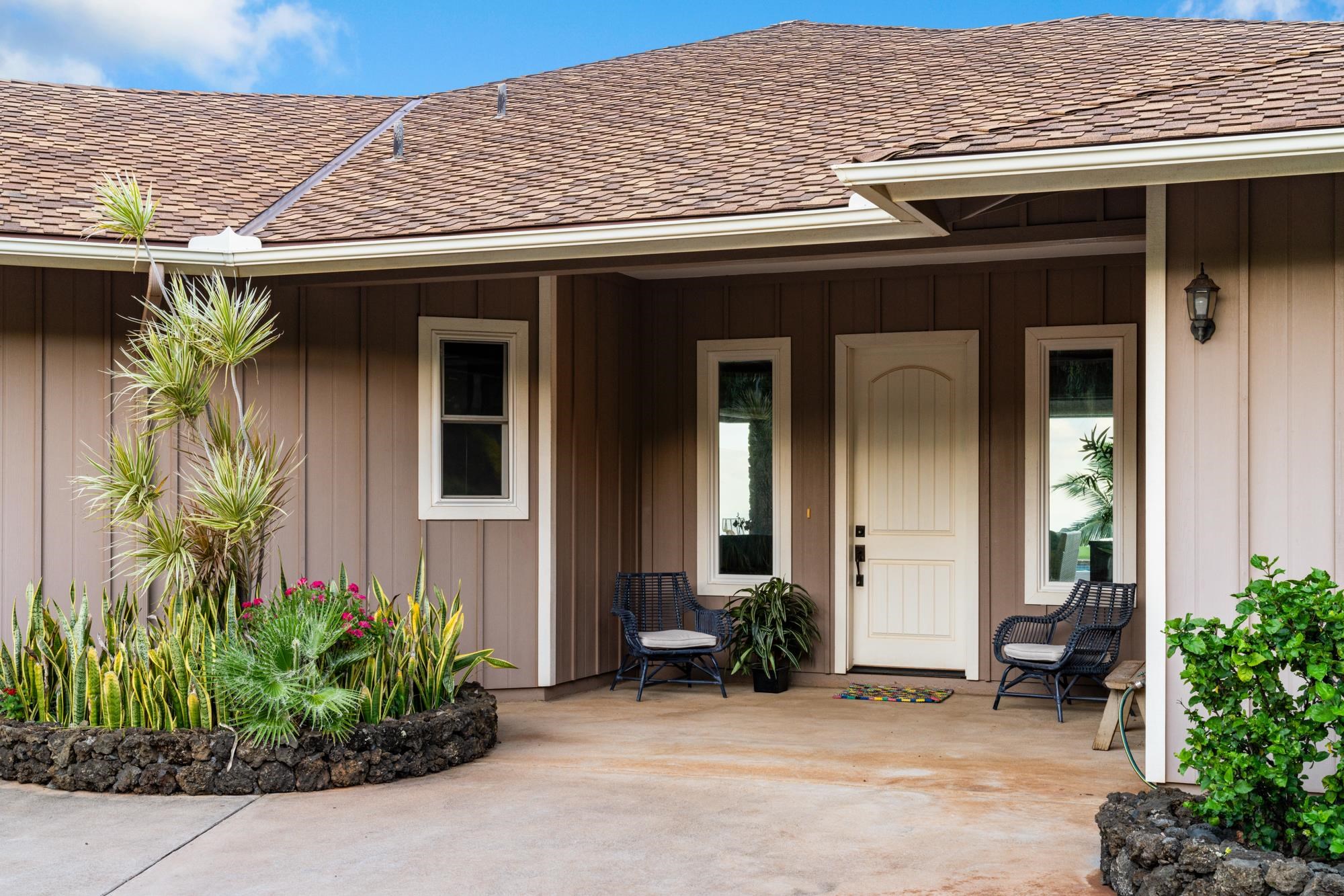 83  Lau Niu Way , Lahaina home - photo 38 of 50