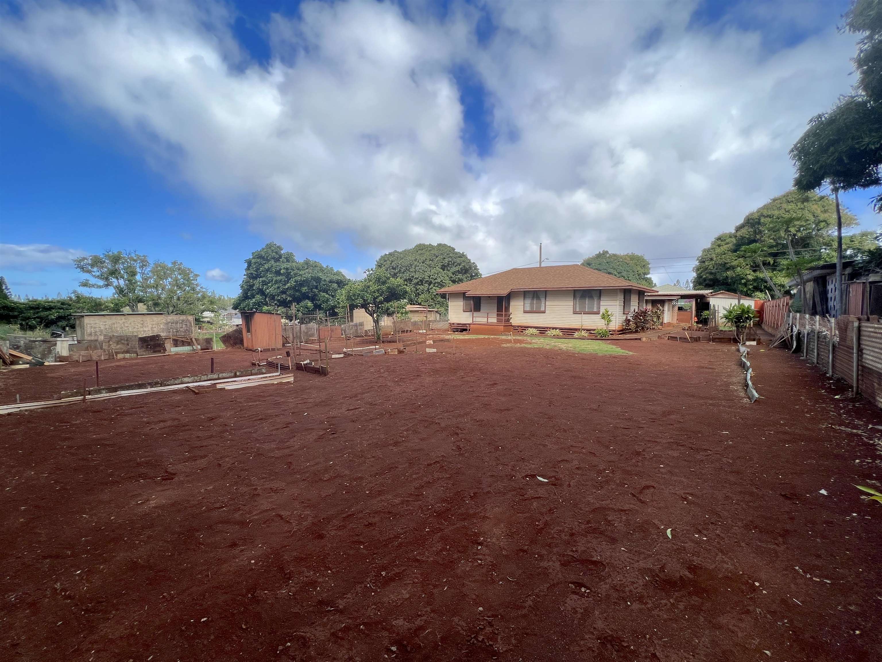 830  Leomele St , Molokai home - photo 27 of 29