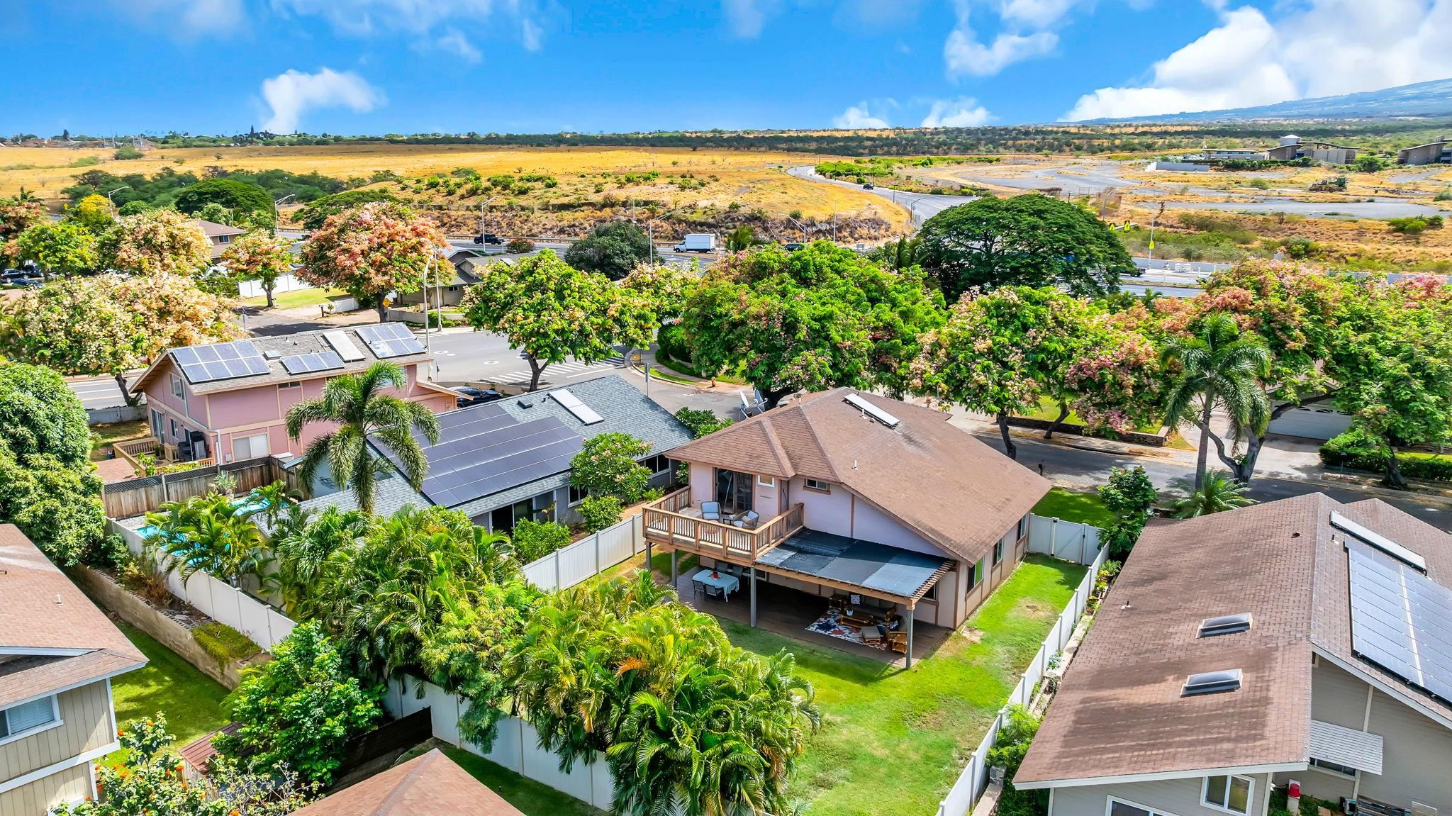 832  Mahealani St , Kihei home - photo 37 of 50