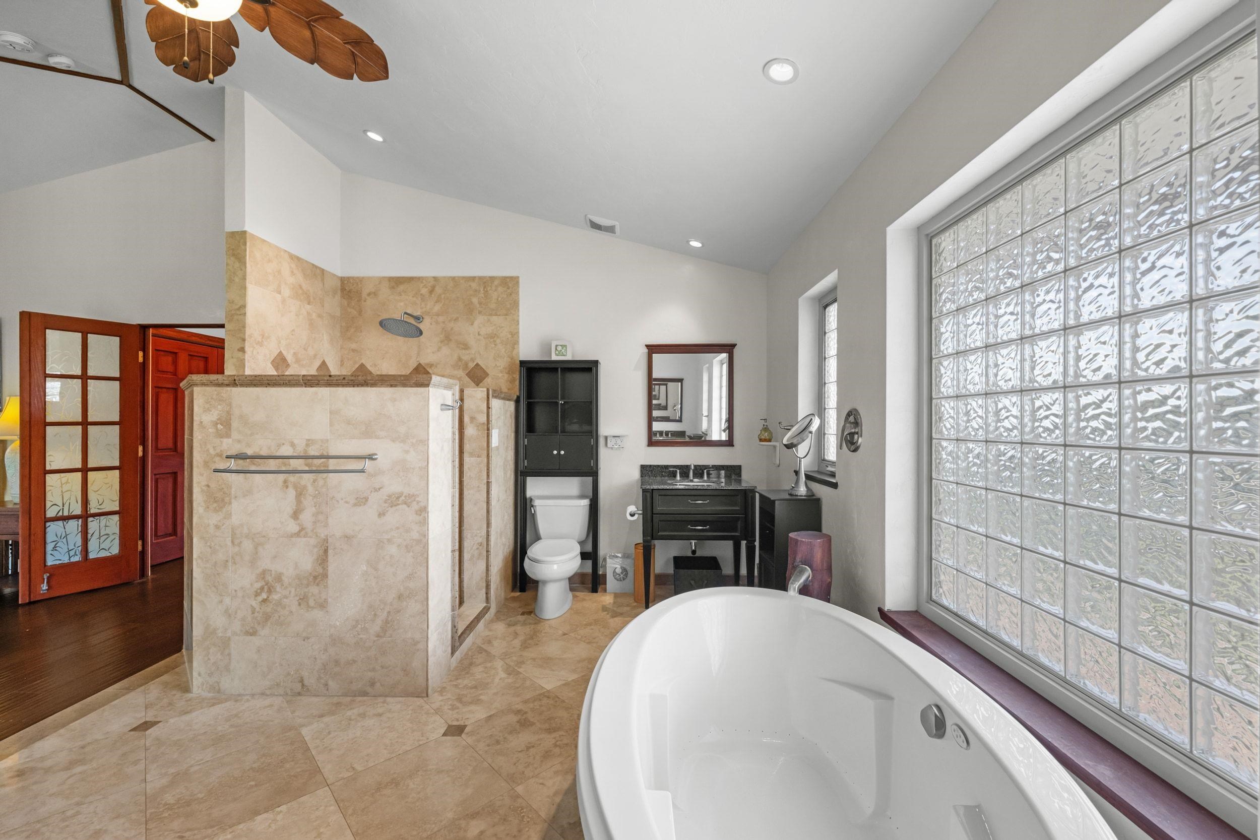 8320  Kamehameha V Hwy Mapulehu, Molokai home - photo 19 of 44