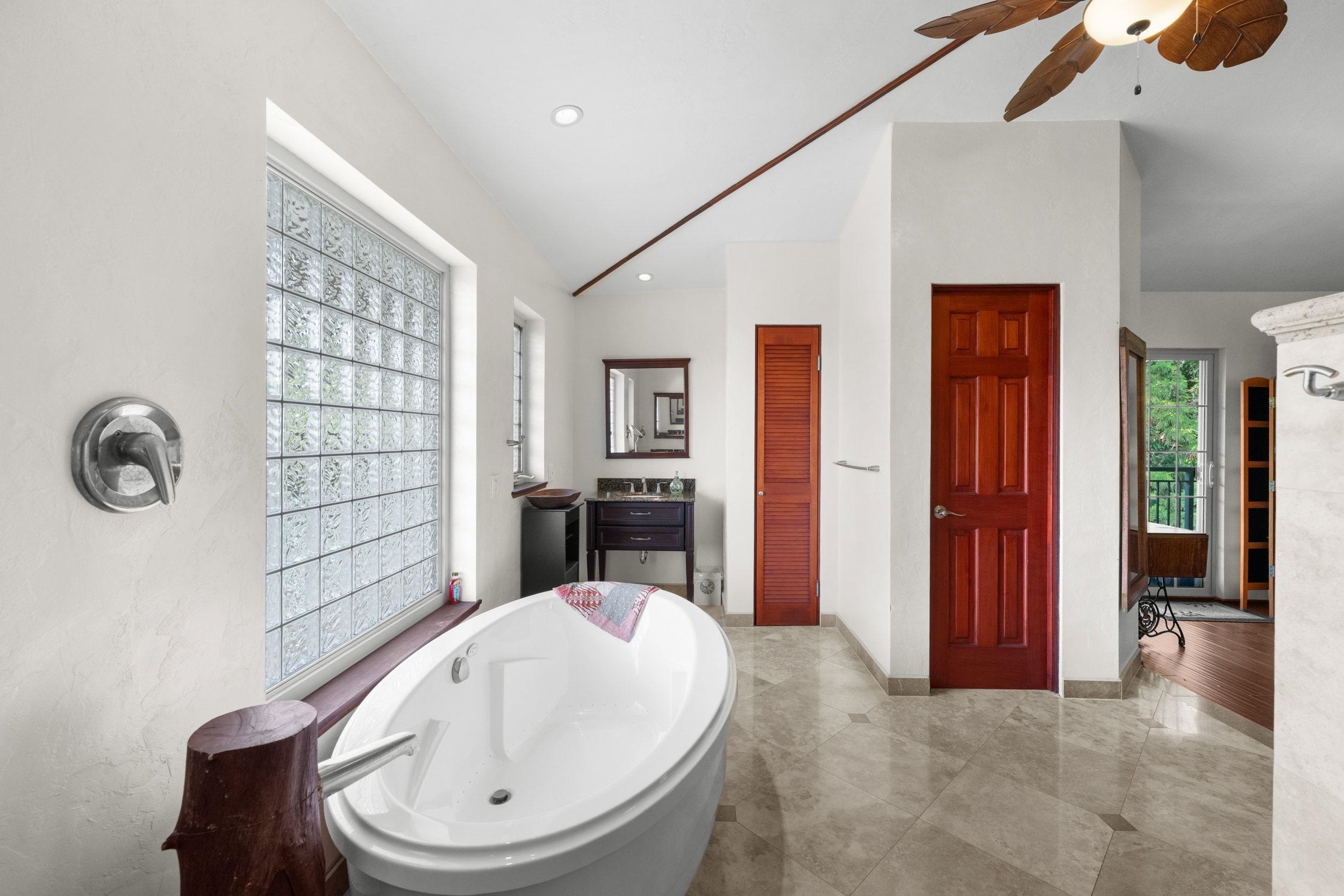 8320  Kamehameha V Hwy Mapulehu, Molokai home - photo 20 of 44