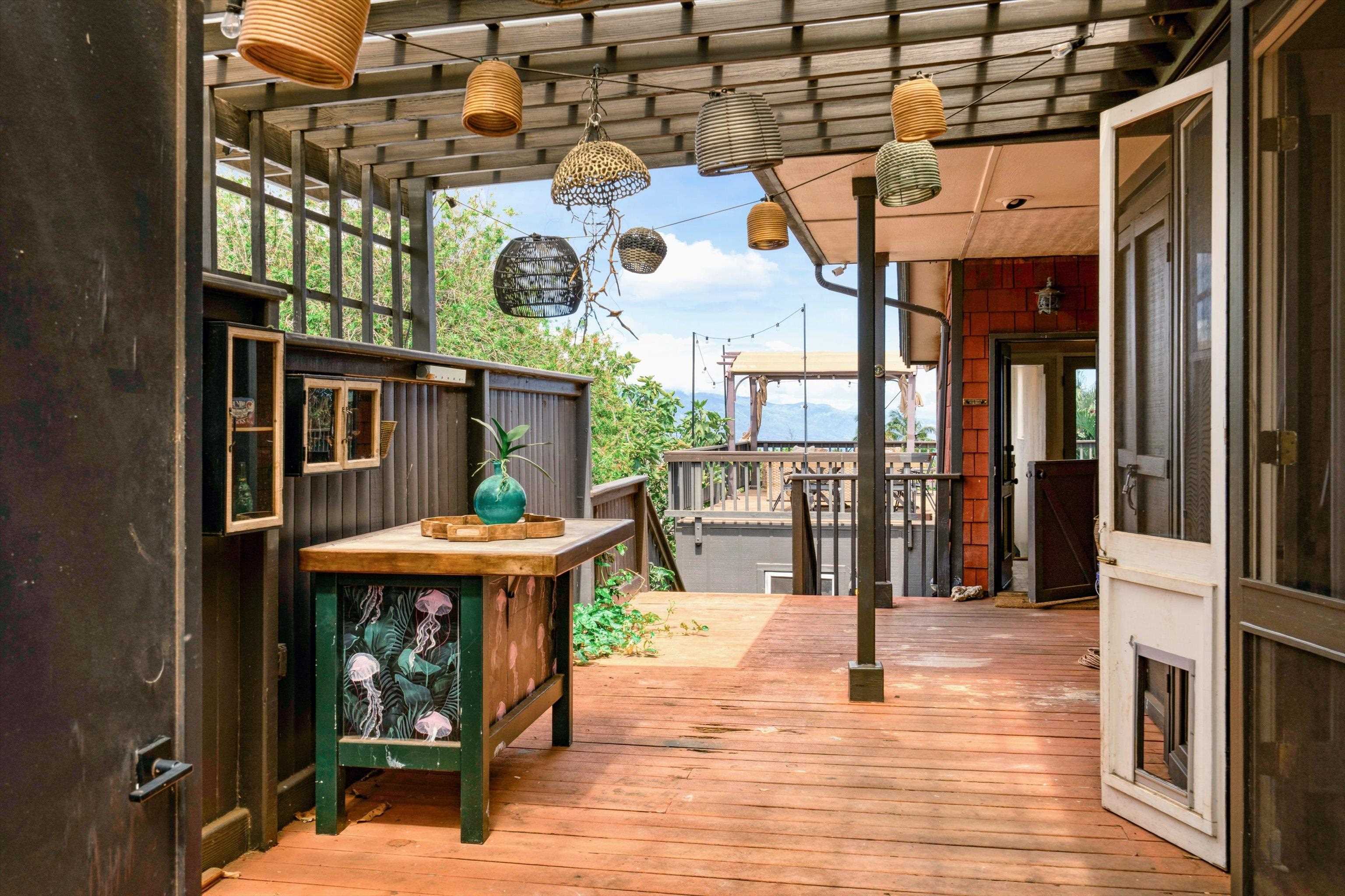 84  Kilakila Pl Old Pukalani, Pukalani home - photo 3 of 39