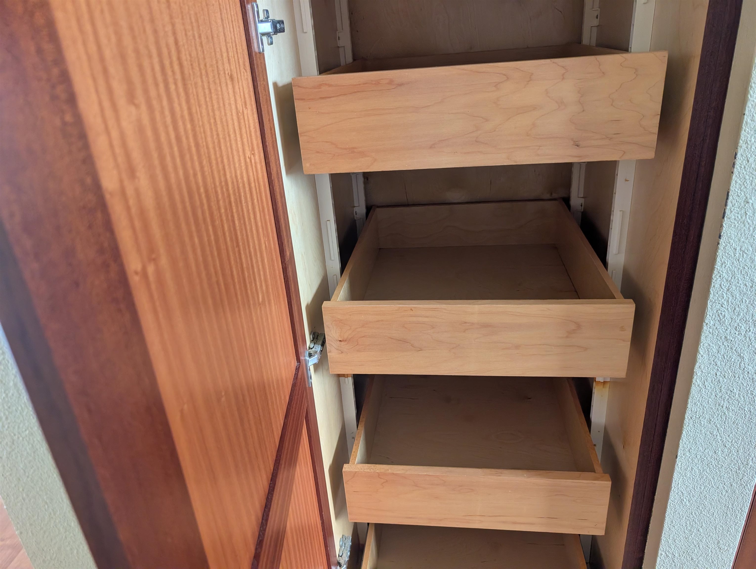 845  Kekoa Pl Waiehu Heights, Wailuku home - photo 16 of 49