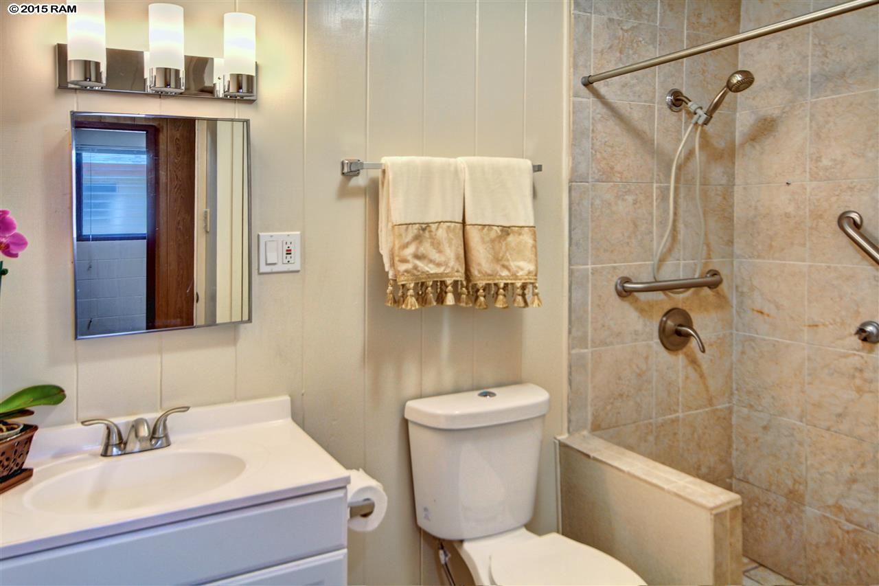 847  Makalii St , Kahului home - photo 12 of 30