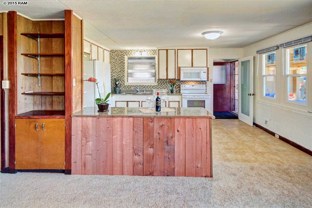 847  Makalii St , Kahului home - photo 5 of 30