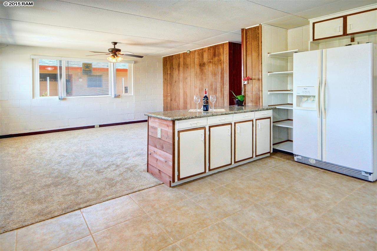 847  Makalii St , Kahului home - photo 6 of 30