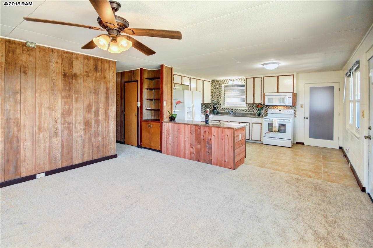 847  Makalii St , Kahului home - photo 10 of 30