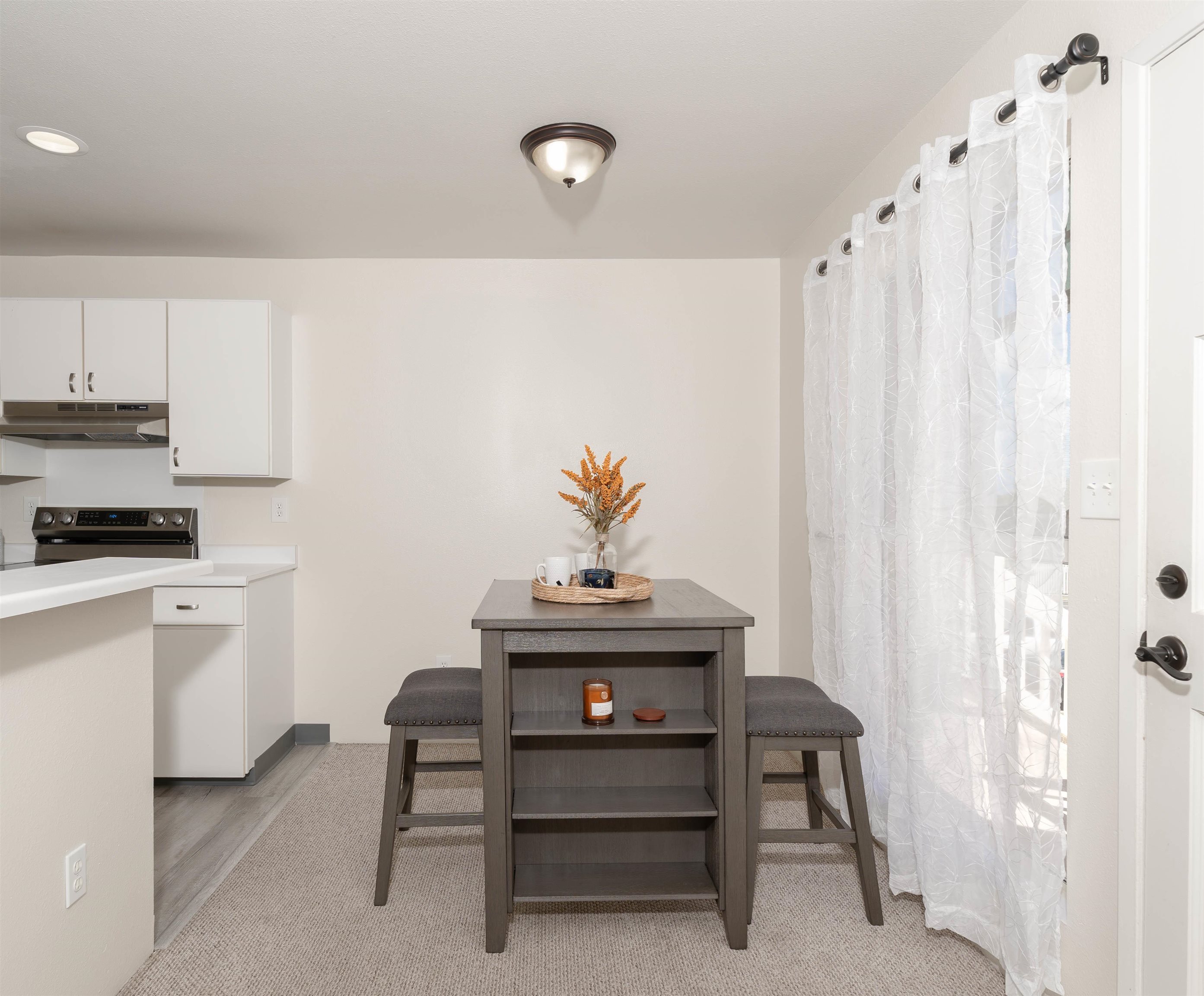 Iao Parkside I condo # 8-201, Wailuku, Hawaii - photo 4 of 24