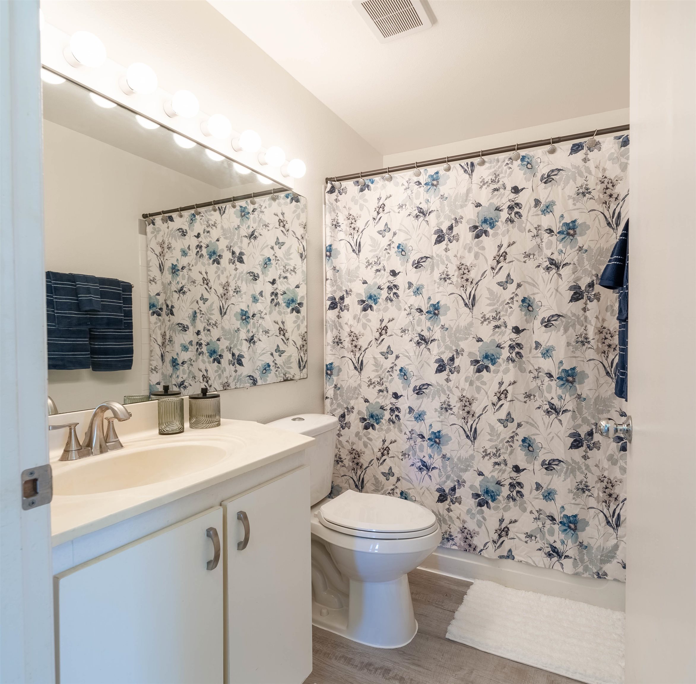 Iao Parkside I condo # 8-201, Wailuku, Hawaii - photo 8 of 24