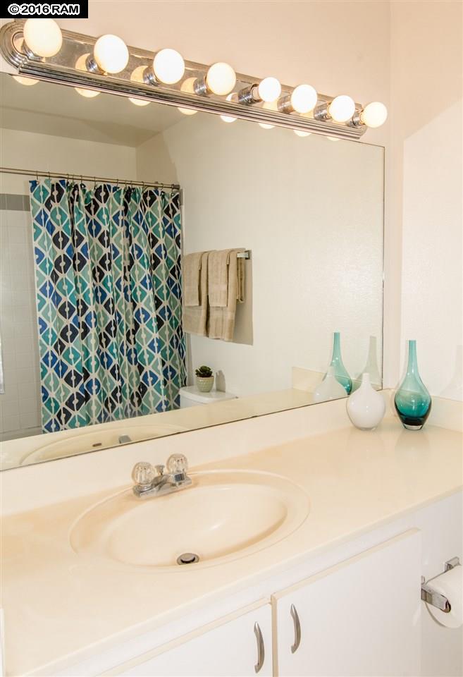 Iao Parkside I condo # 8-203, Wailuku, Hawaii - photo 11 of 22