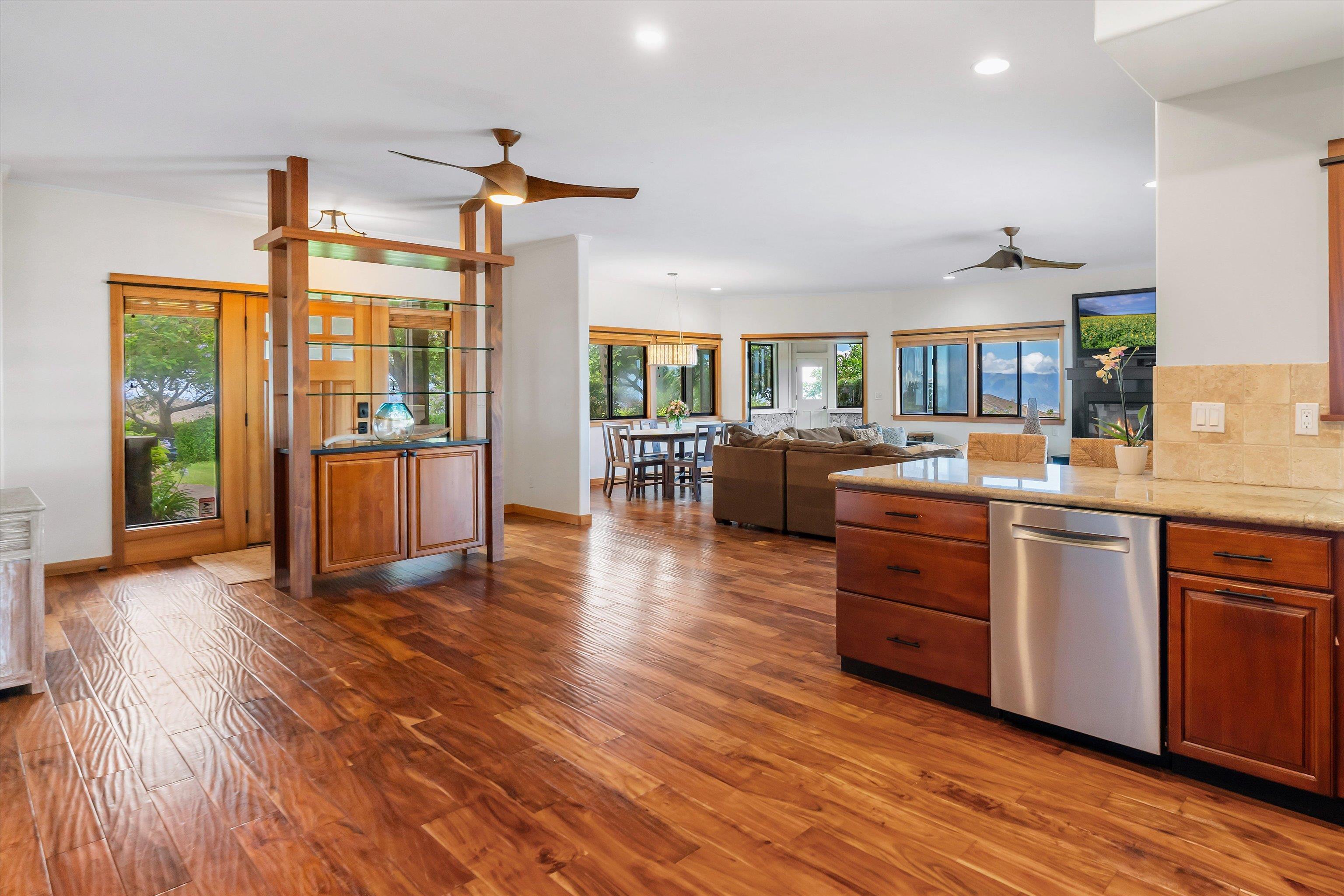 85  Kulamanu Cir , Kula/Ulupalakua/Kanaio home - photo 4 of 46