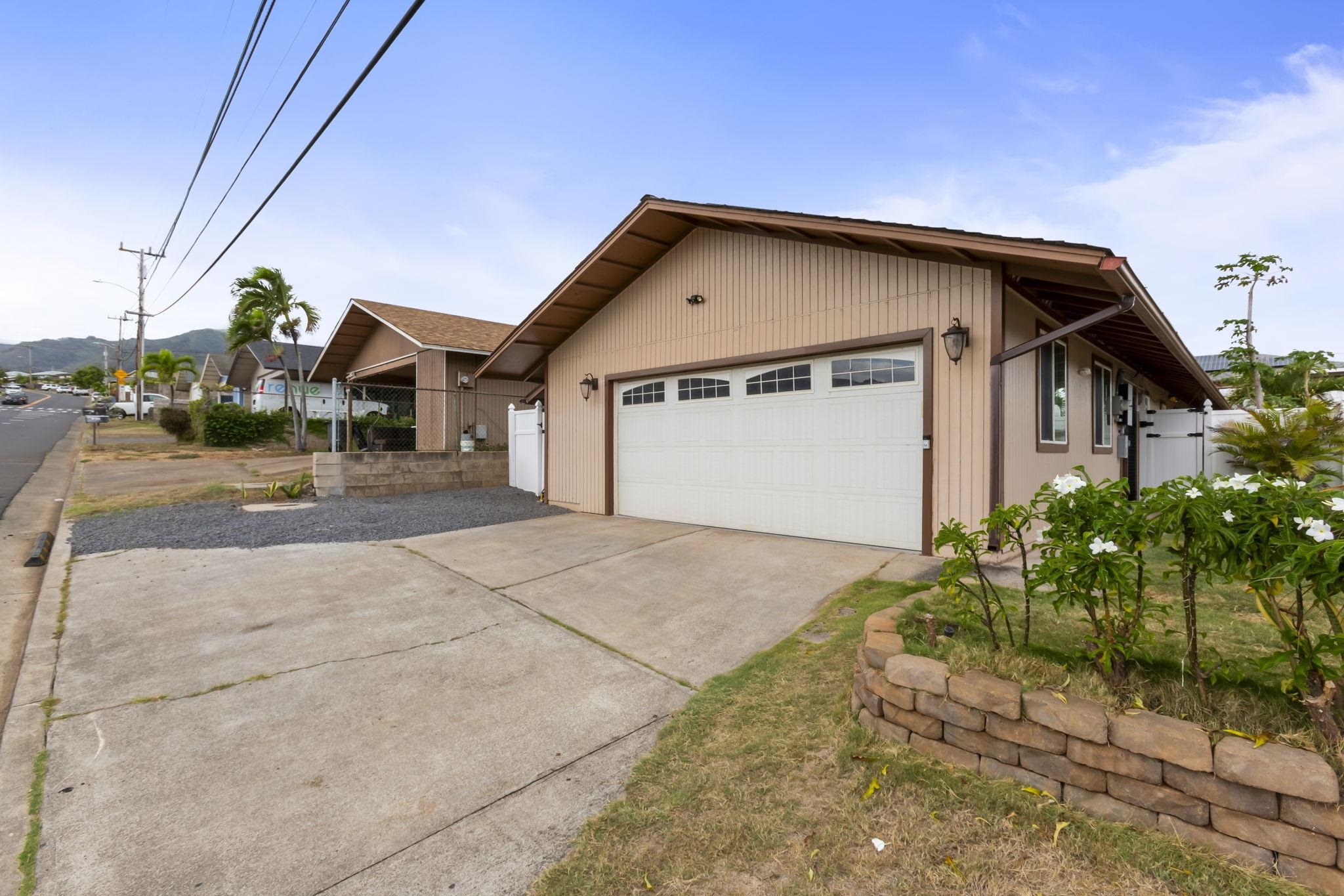 850  Makaala Dr , Wailuku home - photo 49 of 50