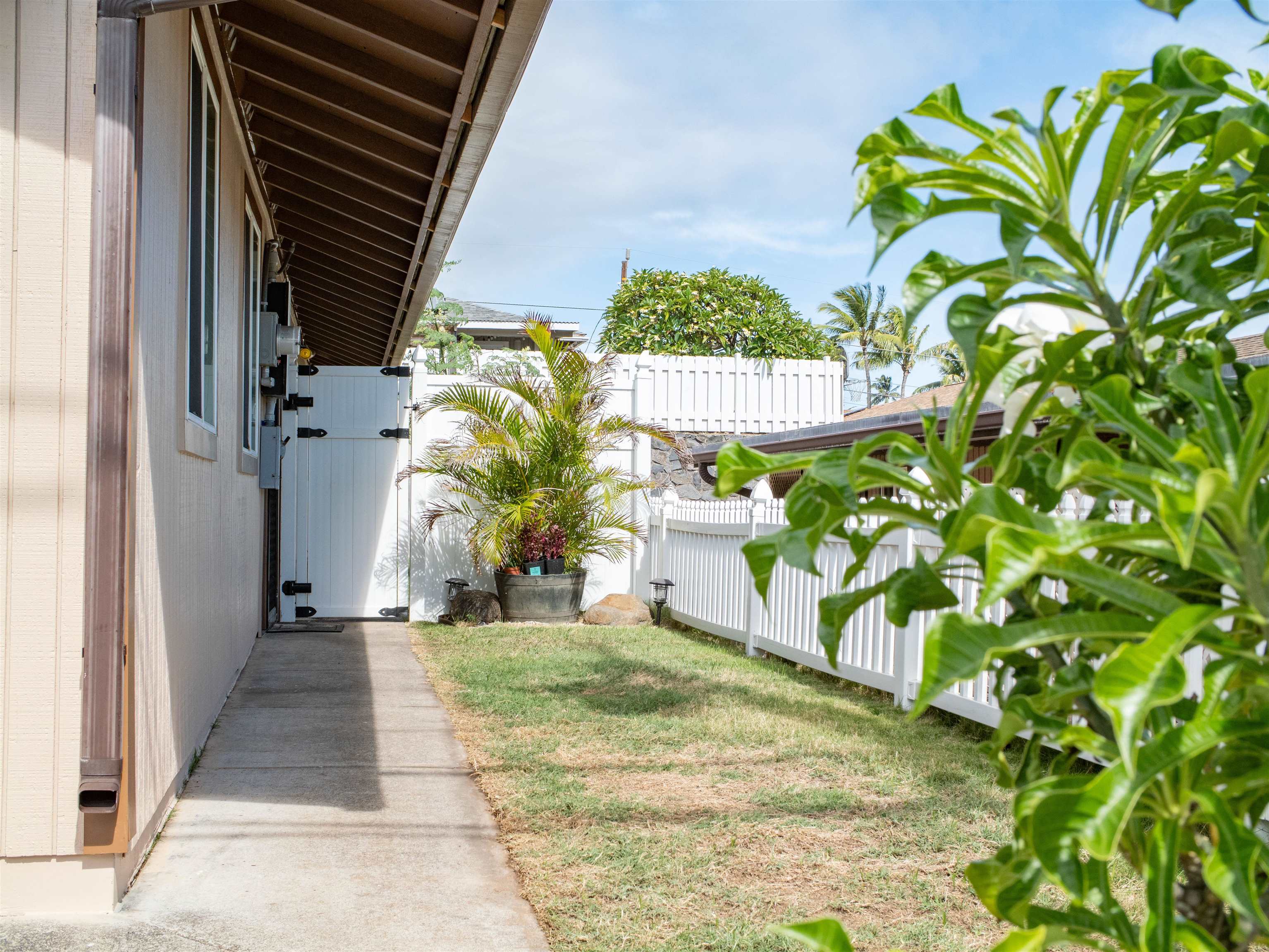 850  Makaala Dr Waiehu Terrace, Wailuku home - photo 18 of 28