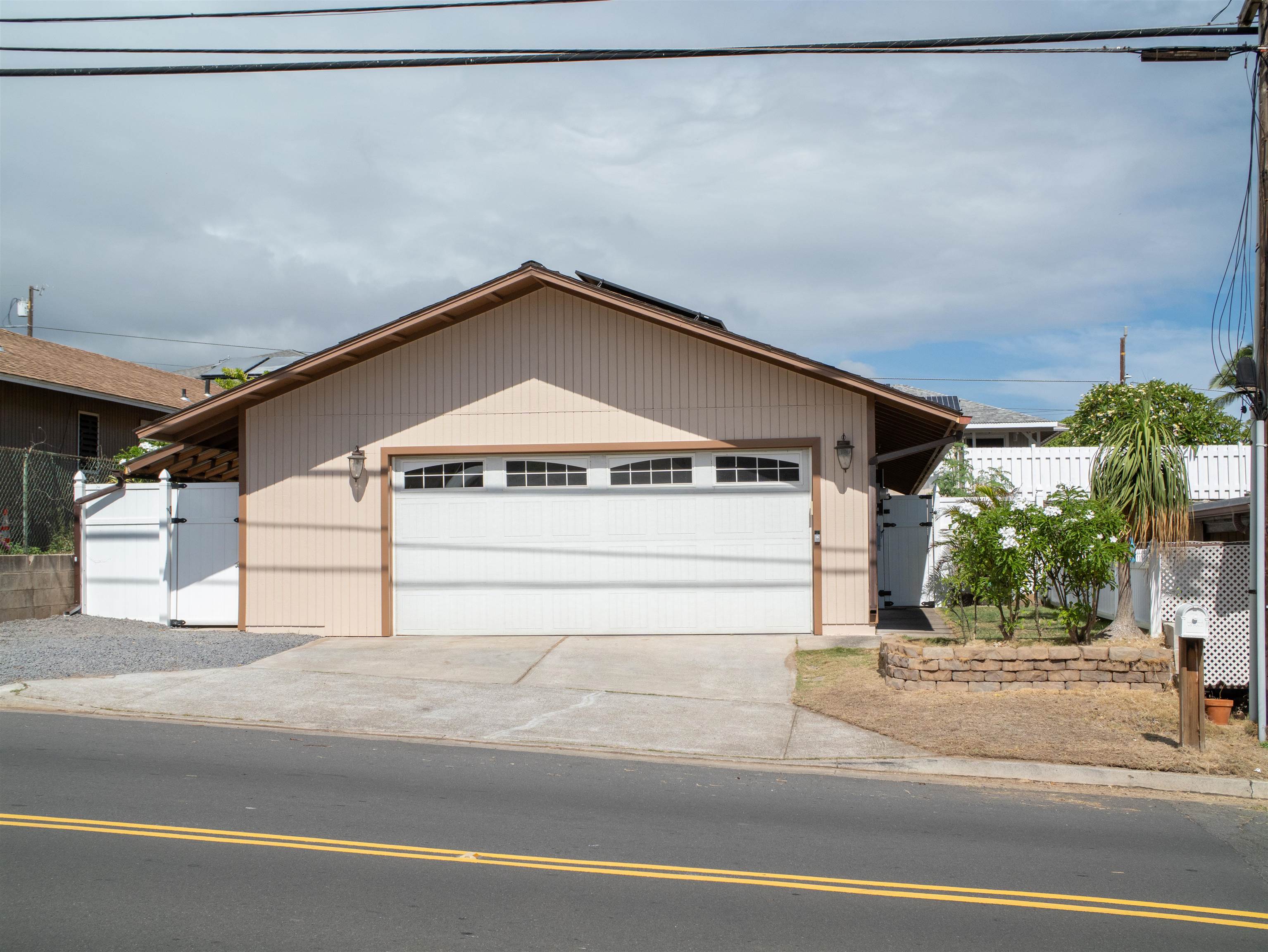 850  Makaala Dr Waiehu Terrace, Wailuku home - photo 26 of 28
