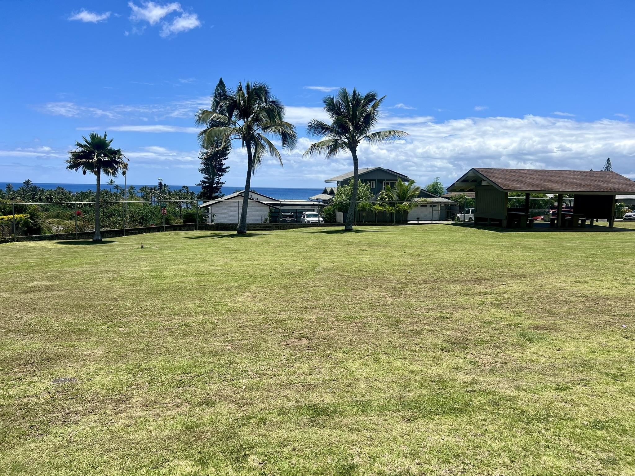 855  Wailupe Dr Waiehu Heights, Wailuku home - photo 37 of 38