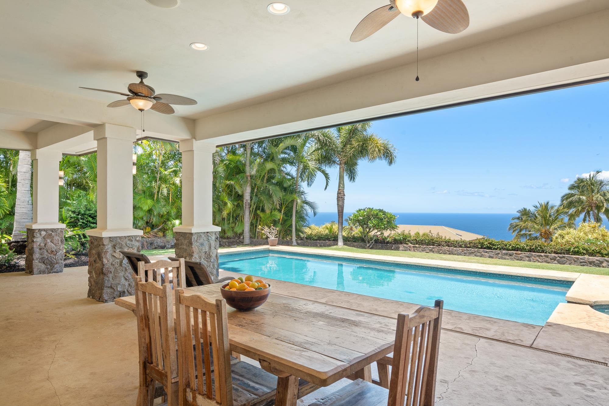 858  Kai Hele Ku St Launiupoko, Lahaina home - photo 11 of 50