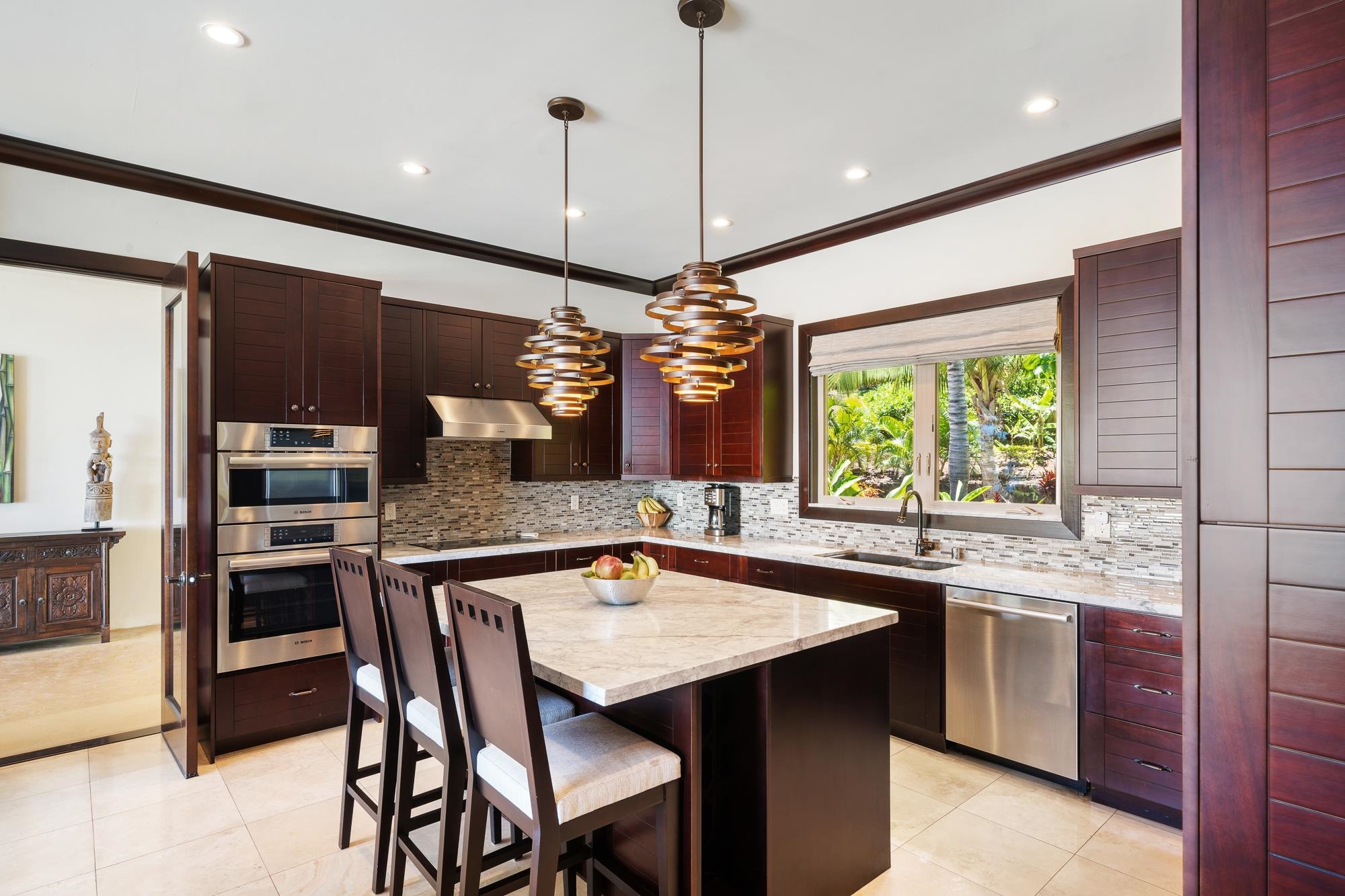 858  Kai Hele Ku St Launiupoko, Lahaina home - photo 22 of 50