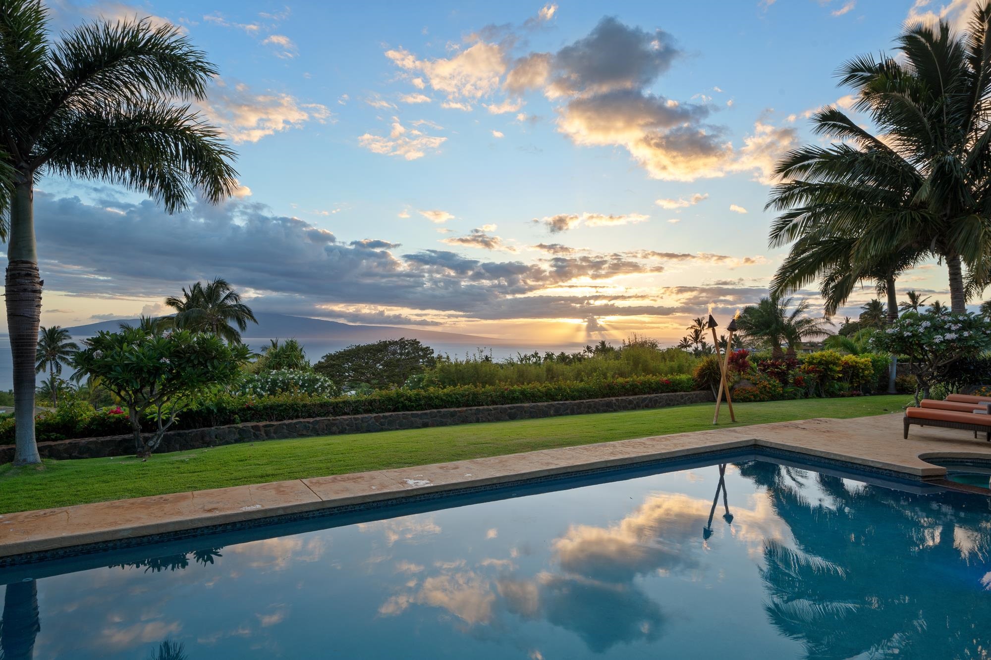 858  Kai Hele Ku St Launiupoko, Lahaina home - photo 46 of 50