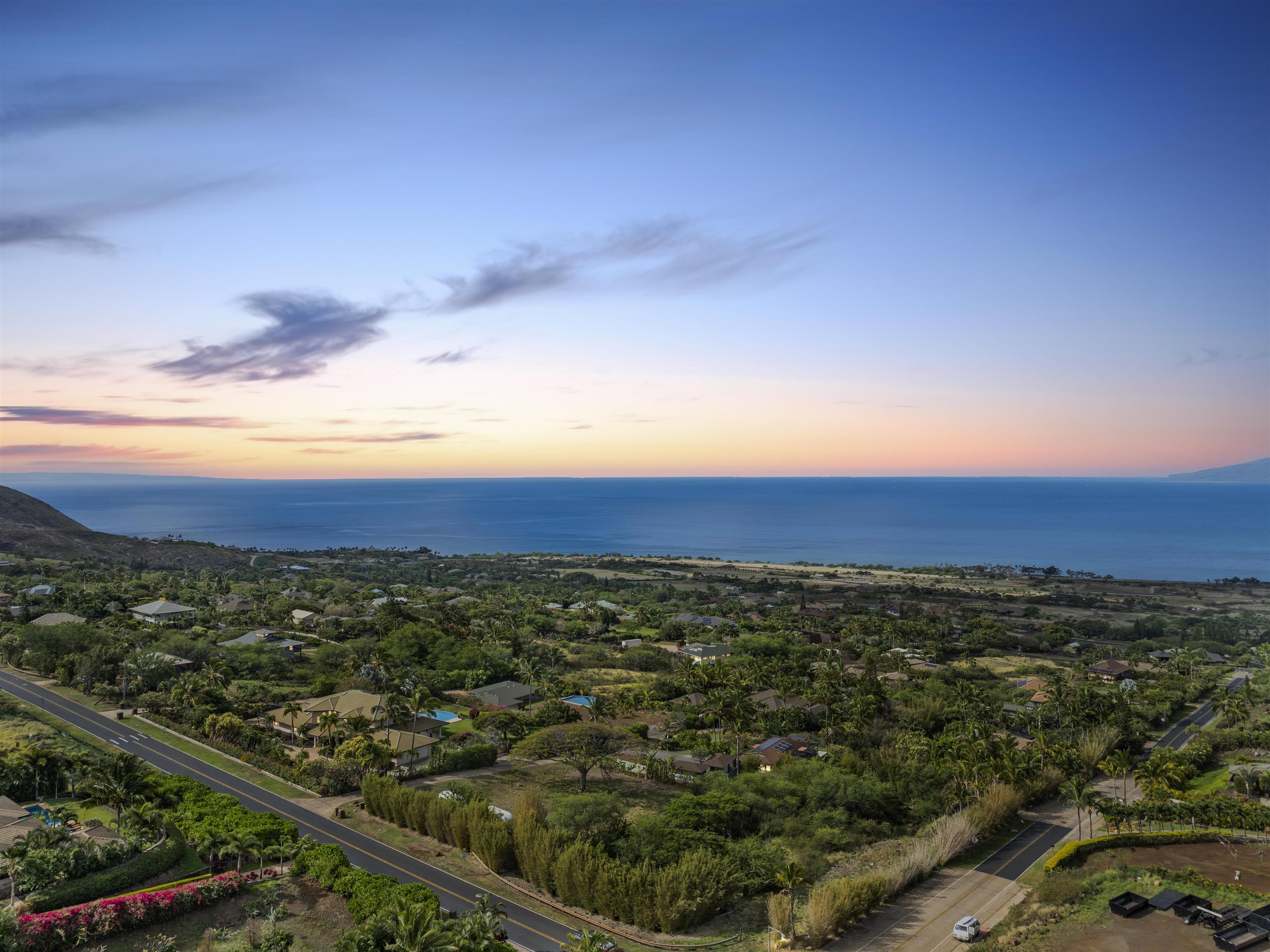 859  Kai Hele Ku #a St , Lahaina home - photo 14 of 25