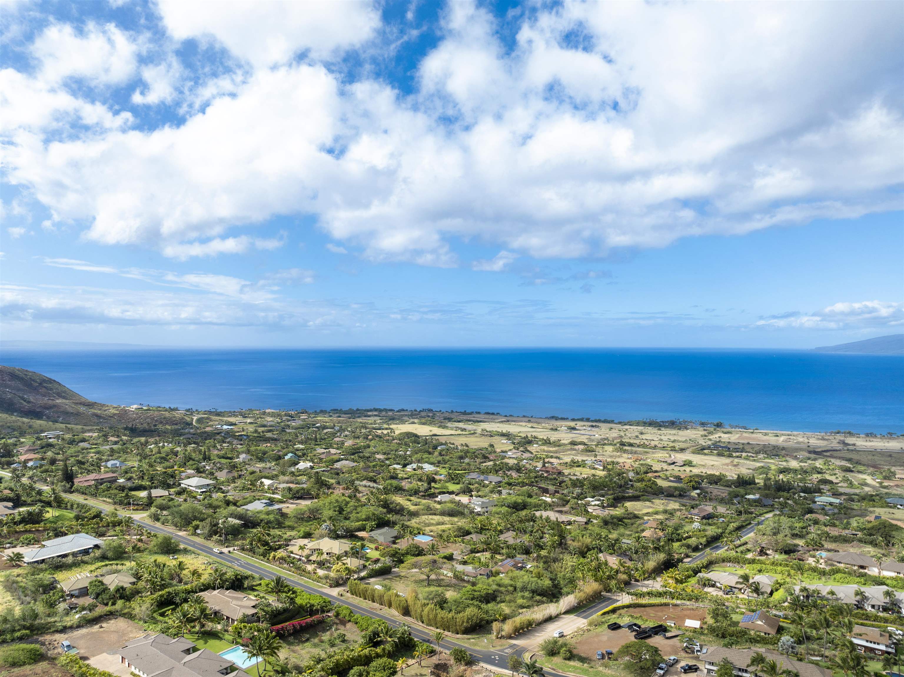 859  Kai Hele Ku #a St , Lahaina home - photo 18 of 25
