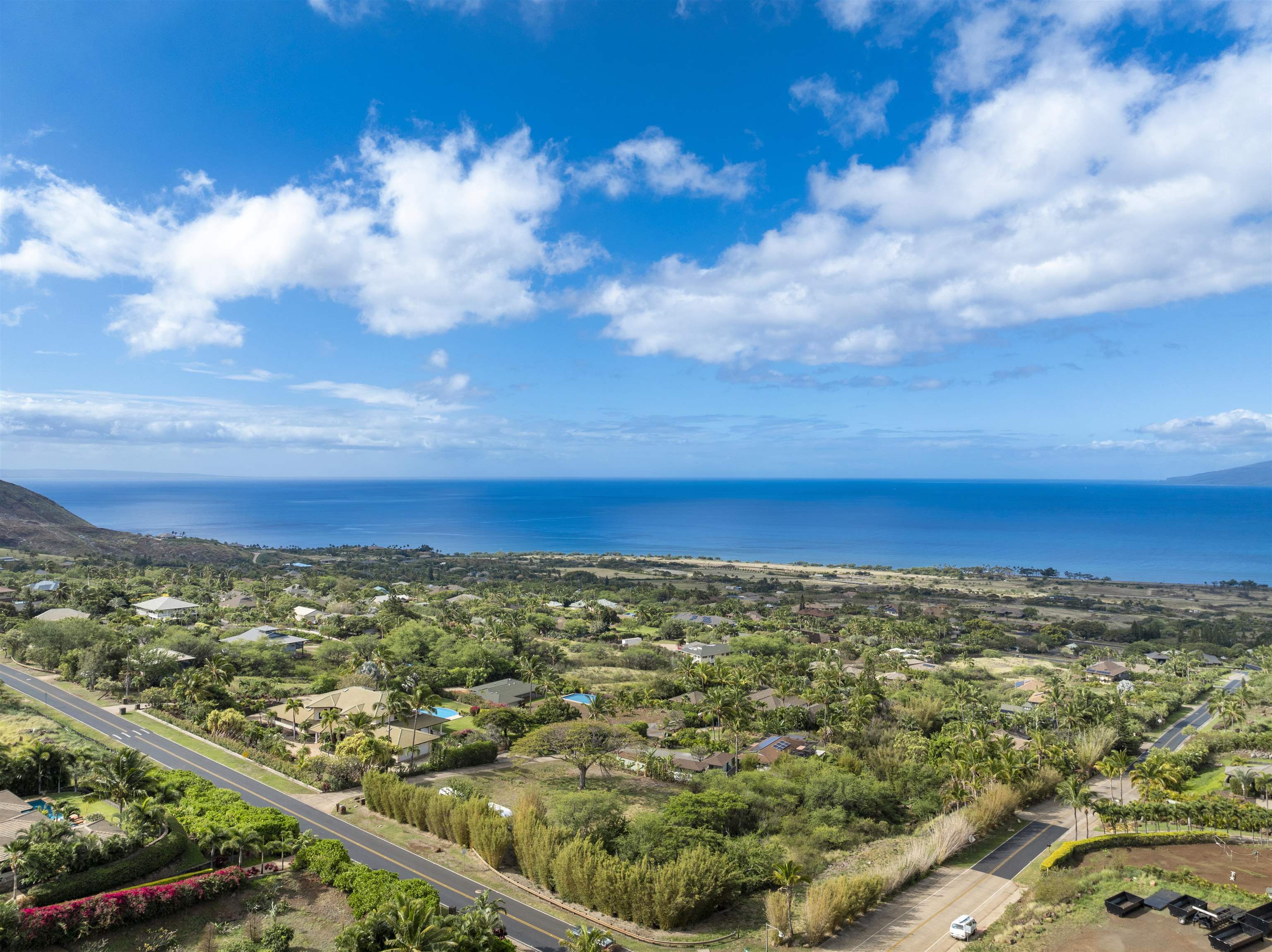 859  Kai Hele Ku #a St , Lahaina home - photo 19 of 25