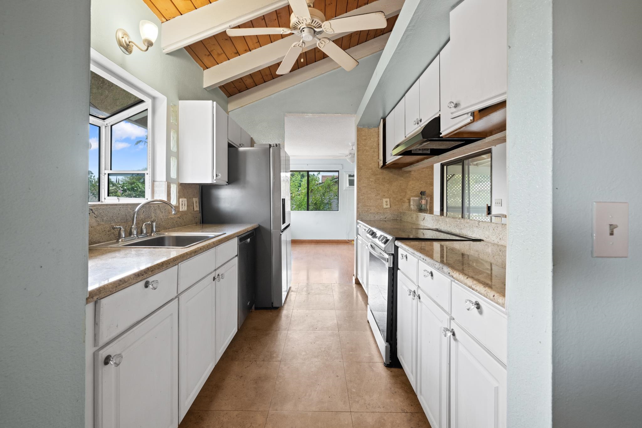 86  Waipahe St , Kihei home - photo 11 of 42