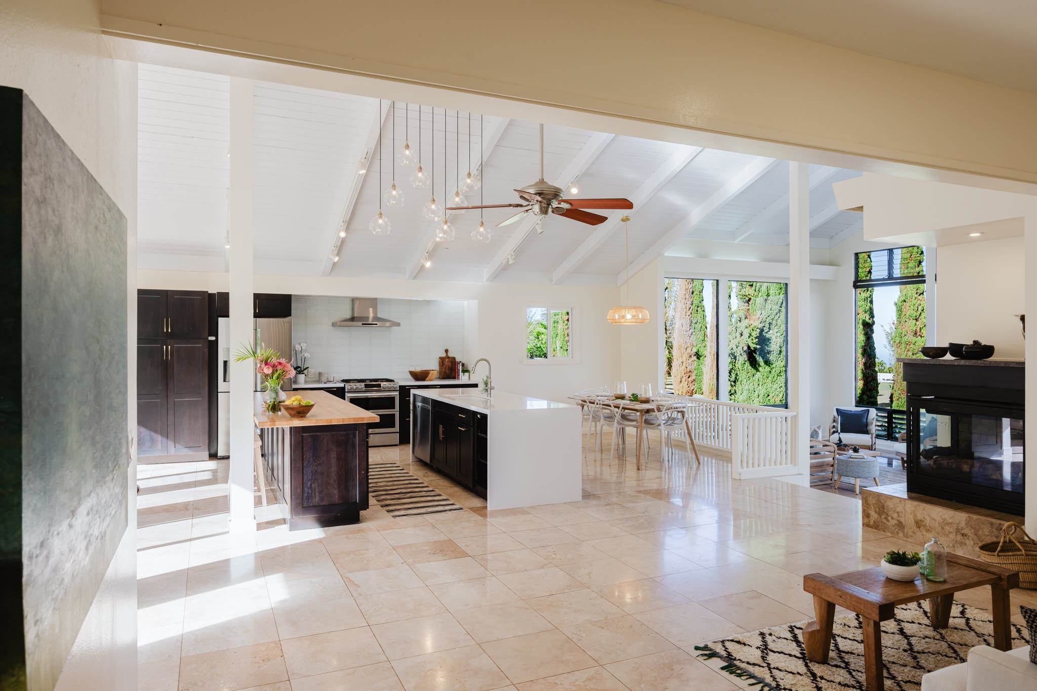860  Holopuni Rd , Kula/Ulupalakua/Kanaio home - photo 2 of 45