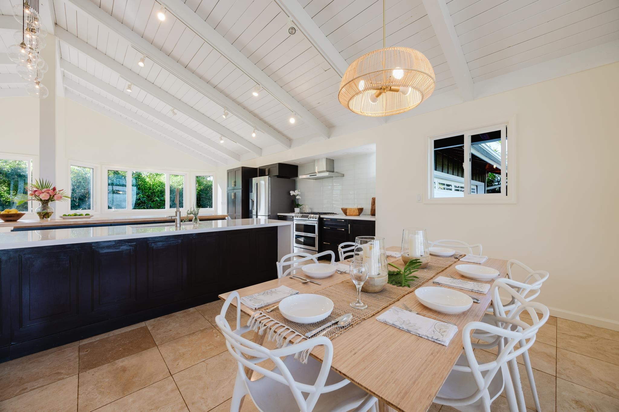 860  Holopuni Rd , Kula/Ulupalakua/Kanaio home - photo 11 of 45