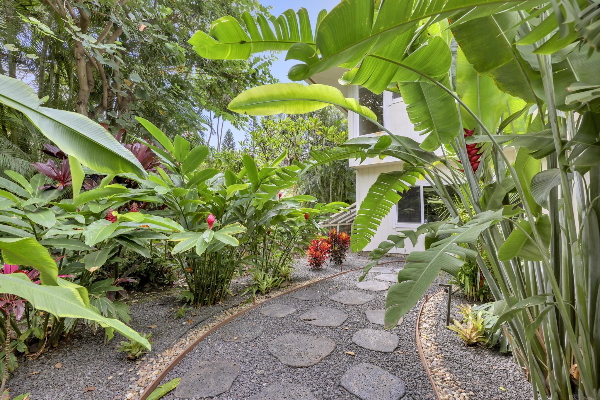 870  Kupulau Dr Maui Meadows, Maui Meadows home - photo 18 of 50