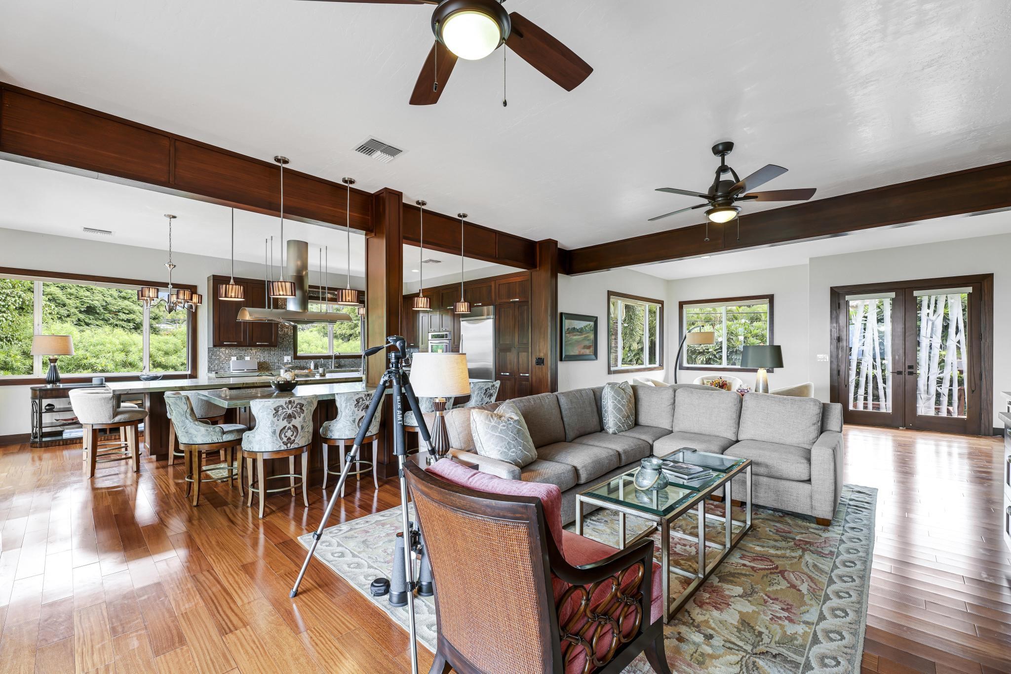 870  Kupulau Dr Maui Meadows, Maui Meadows home - photo 3 of 50