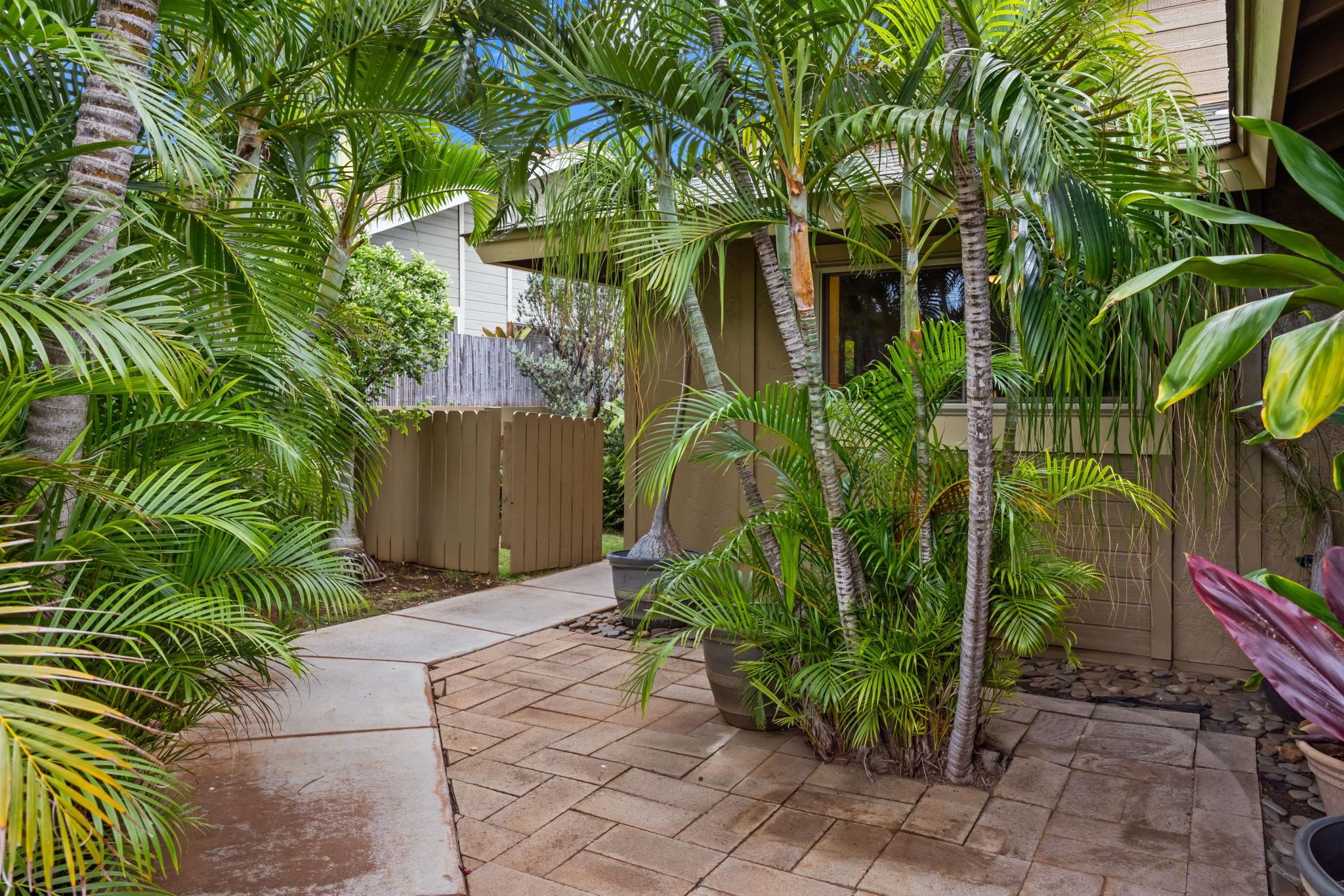 870  Malulani St Piilani Villages, Kihei home - photo 32 of 46