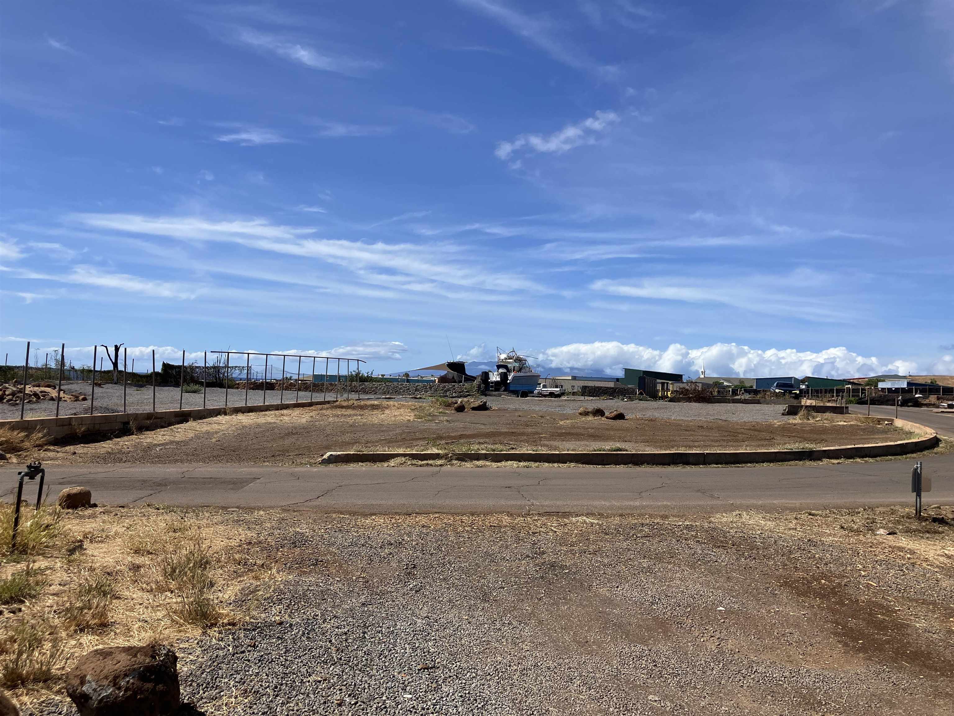 877 Kale St  Lahaina, Hi vacant land for sale - photo 2 of 3