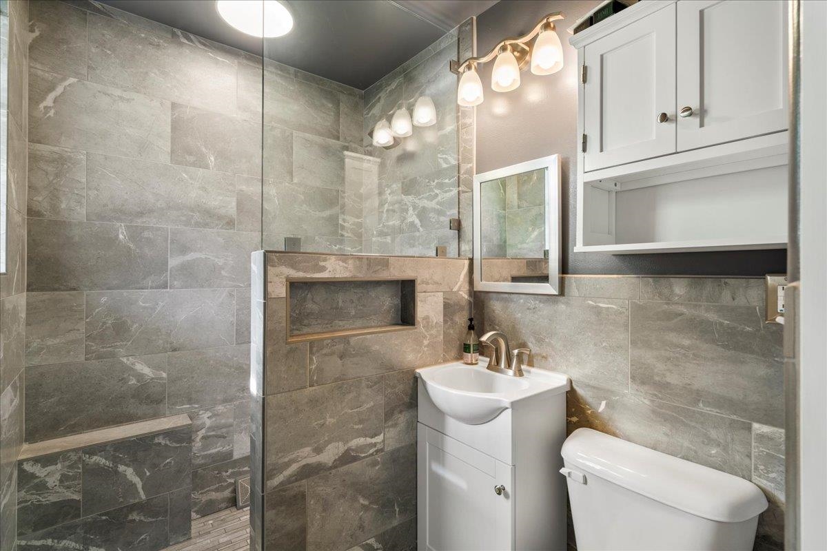 88  Hiwalani Loop Pukalani Golf Course, Pukalani home - photo 14 of 50